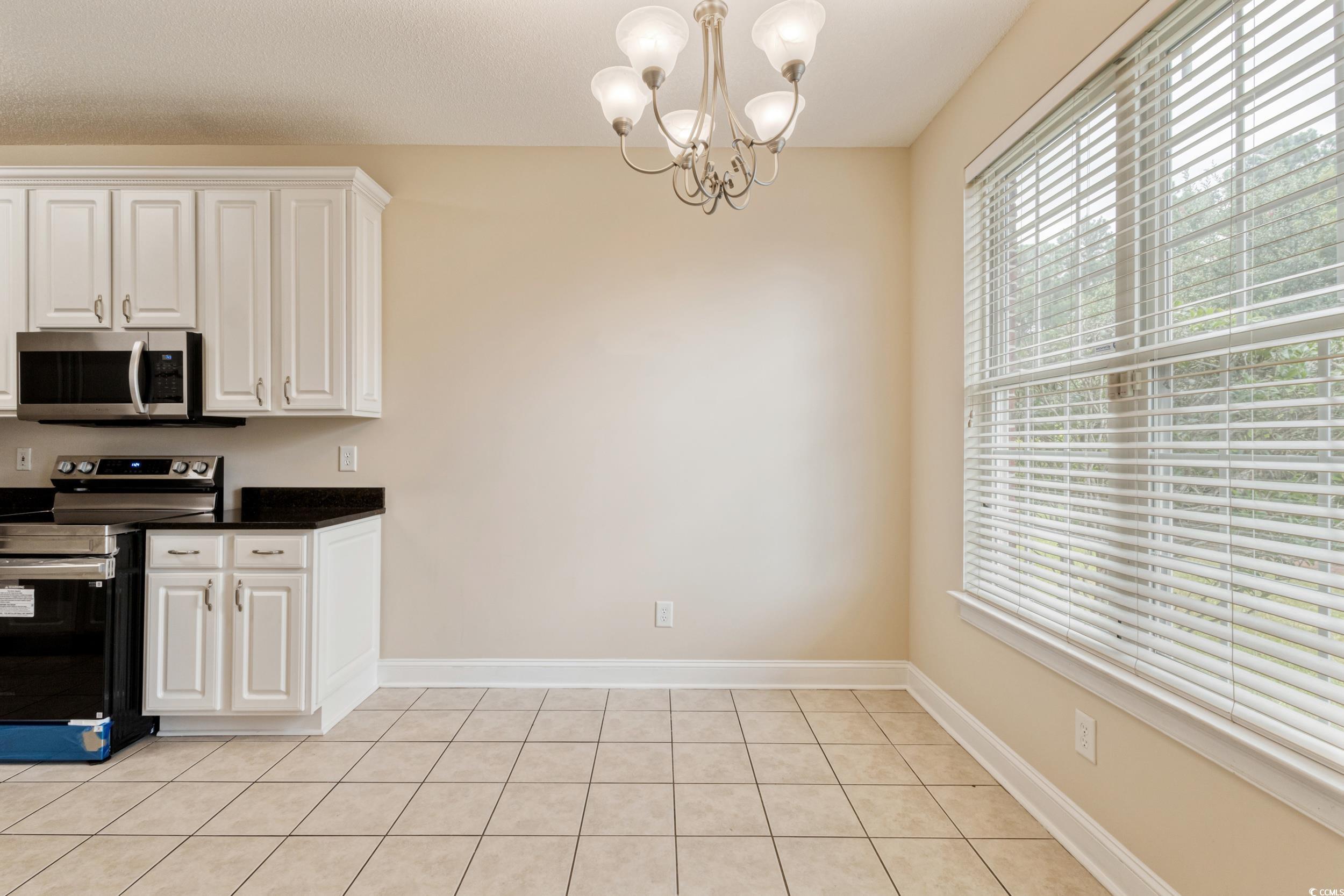 4050 Victoria Ct. Property Photo 17