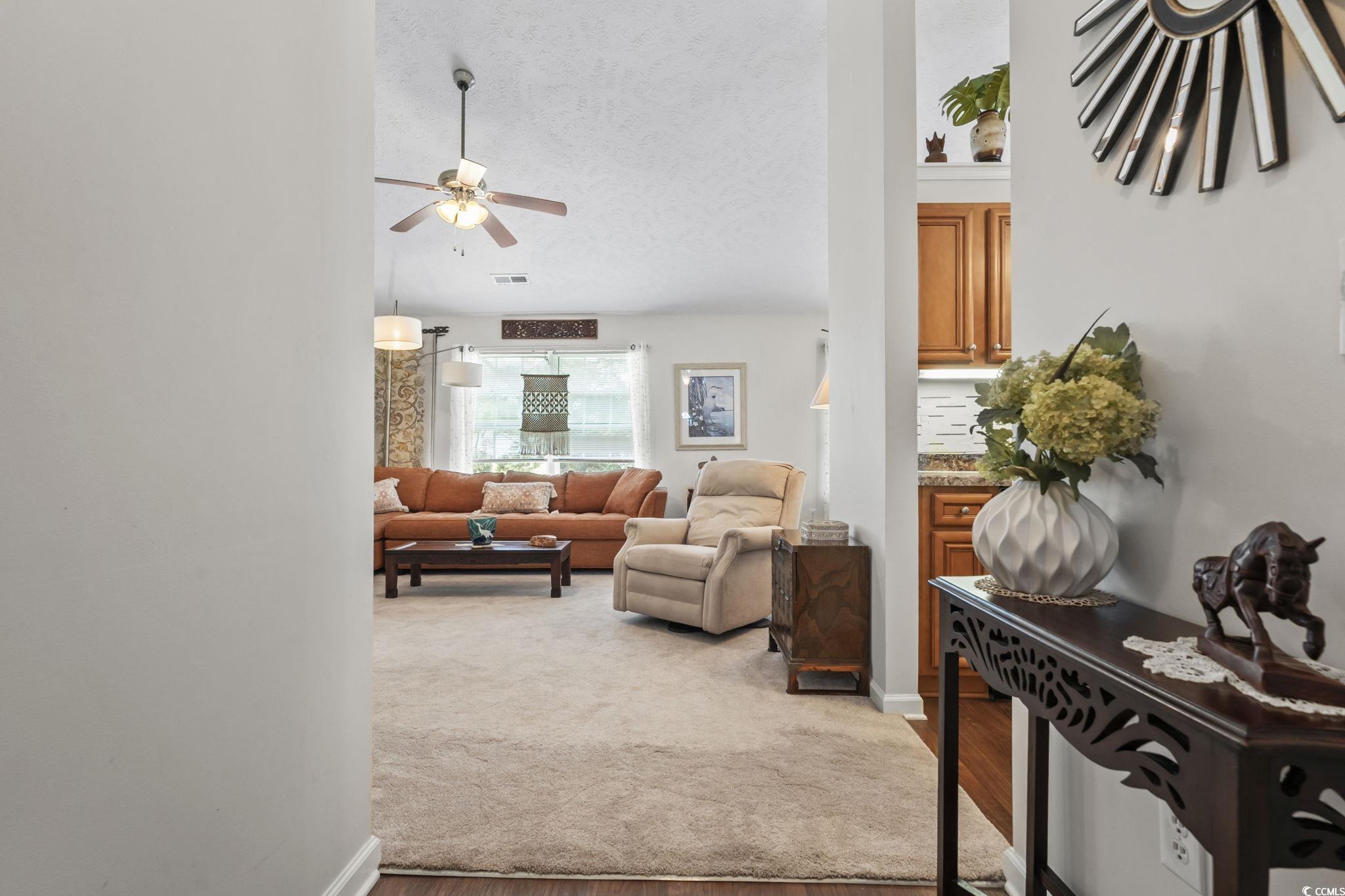 174 Heath Dr. Property Photo 4