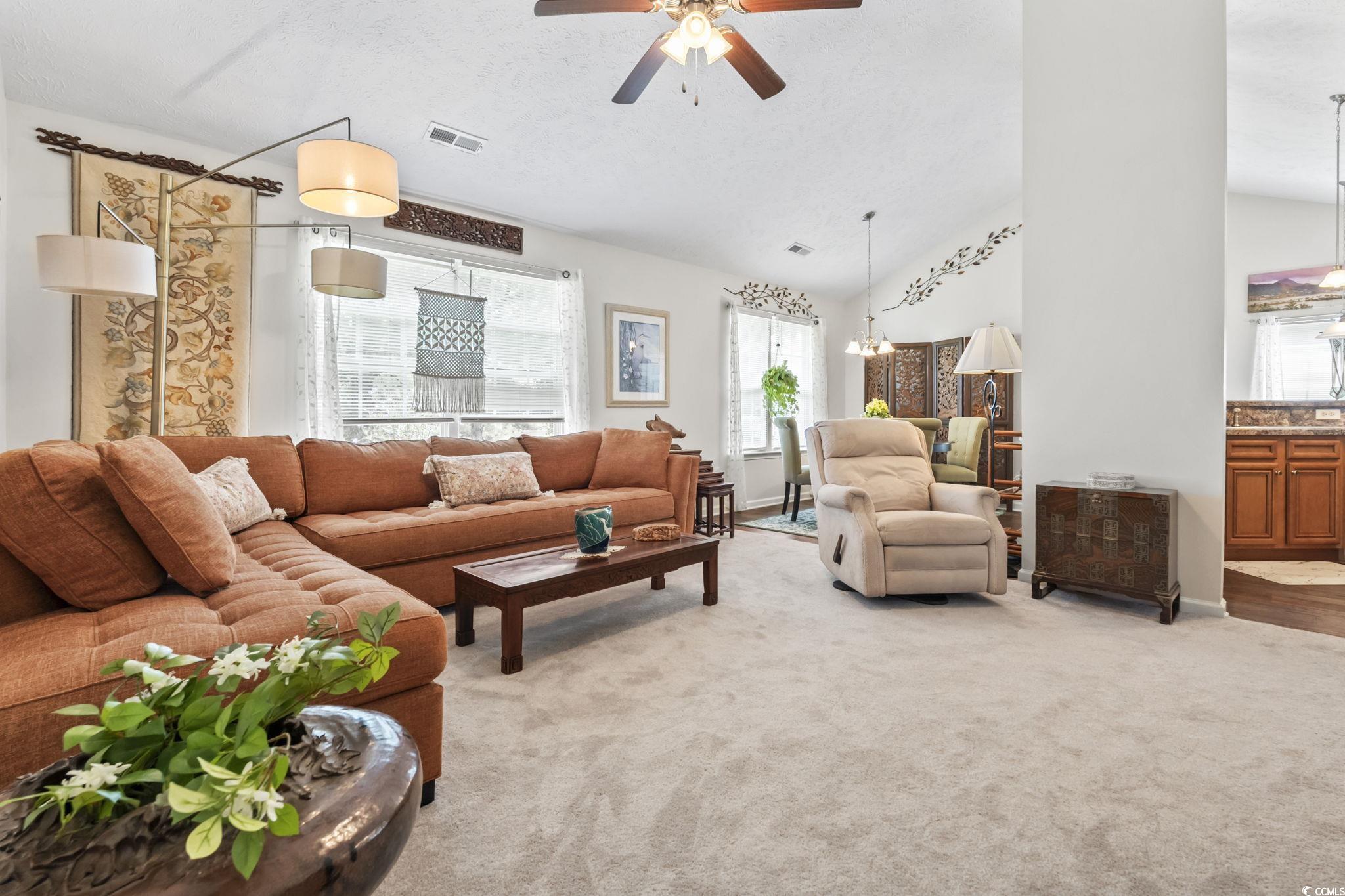 174 Heath Dr. Property Photo 6