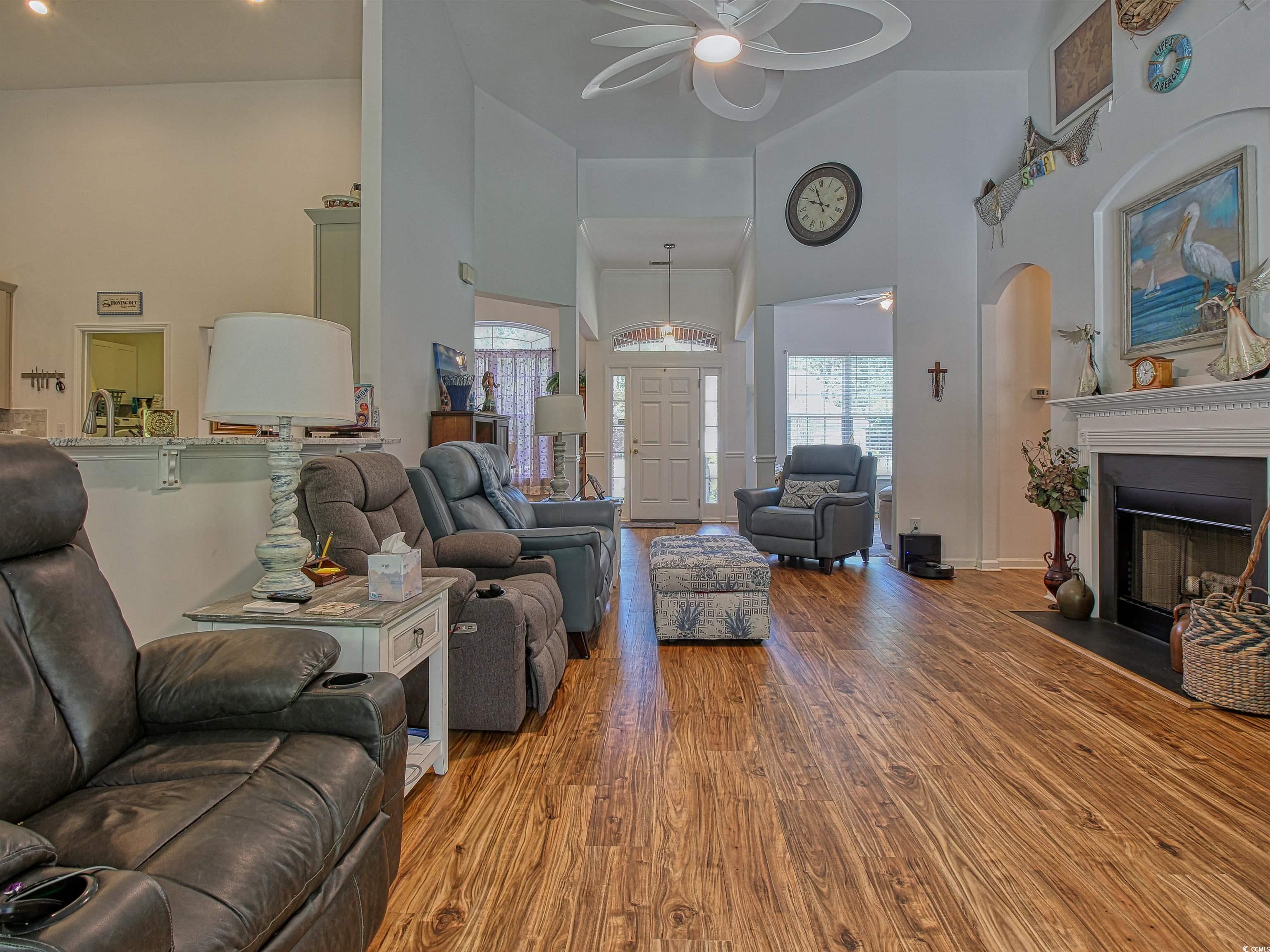 673 Tidal Point Ln. Property Photo 4