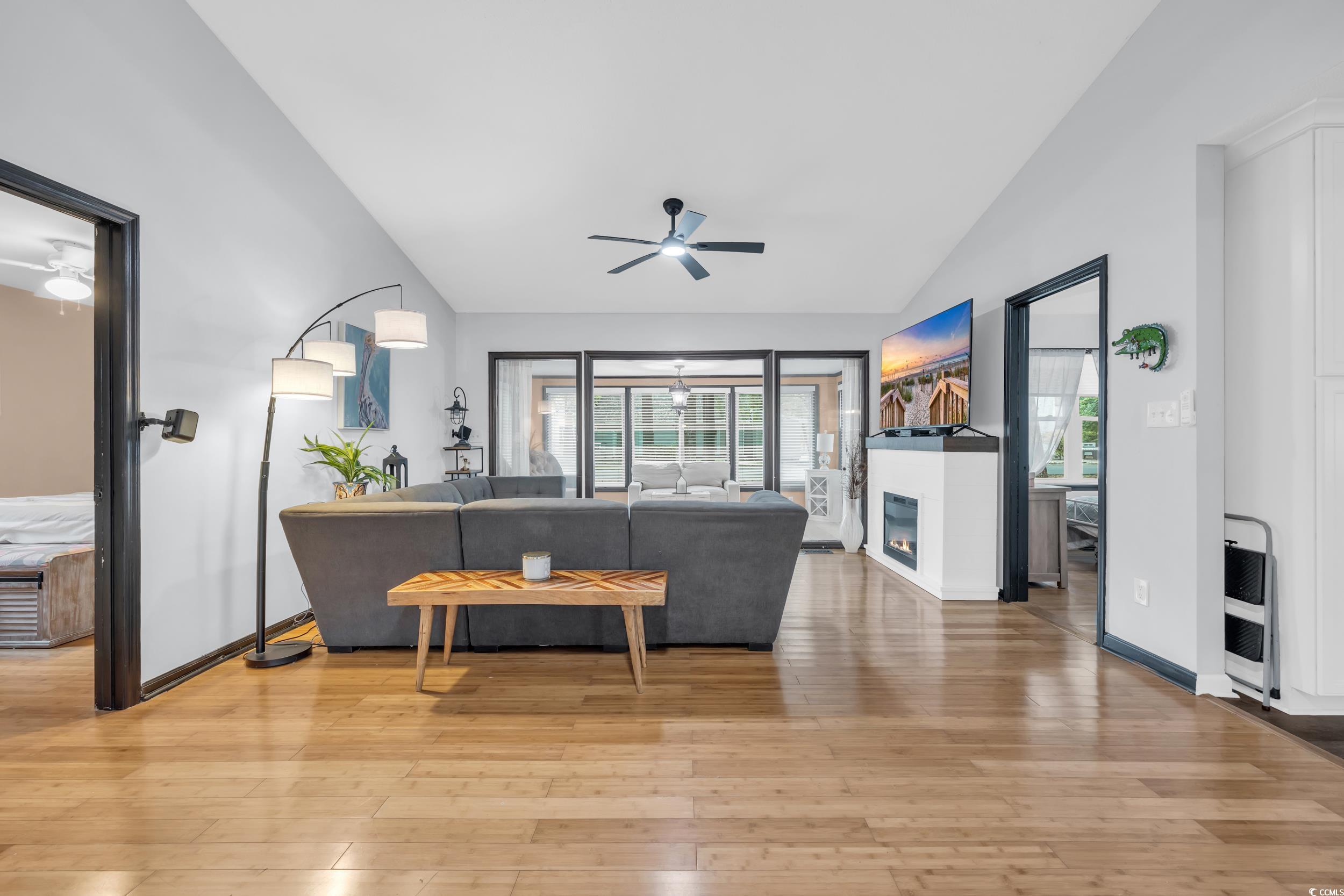 2204 Franklin Circle Property Photo 3