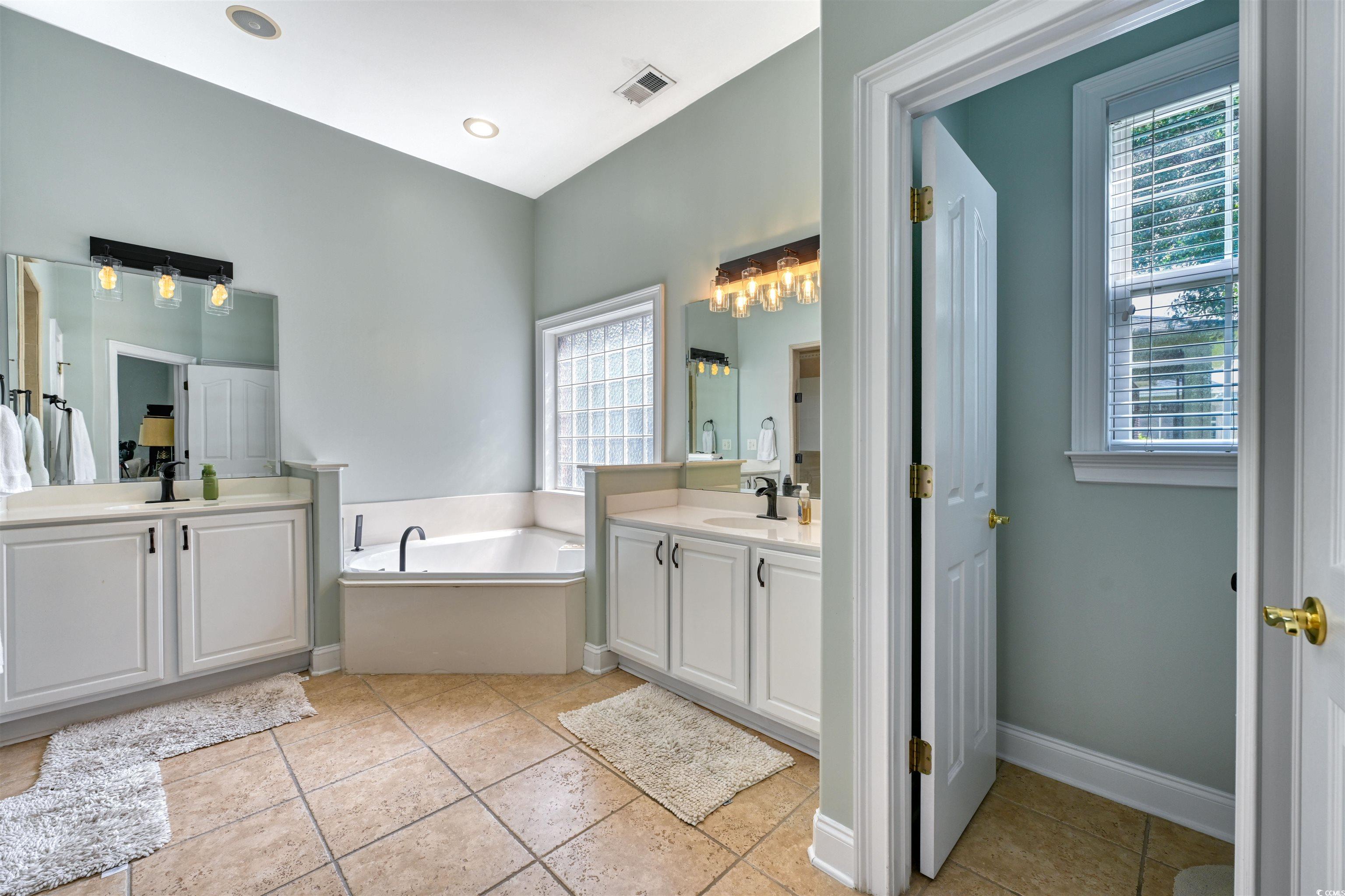 5508 Leatherleaf Dr. Property Photo 19