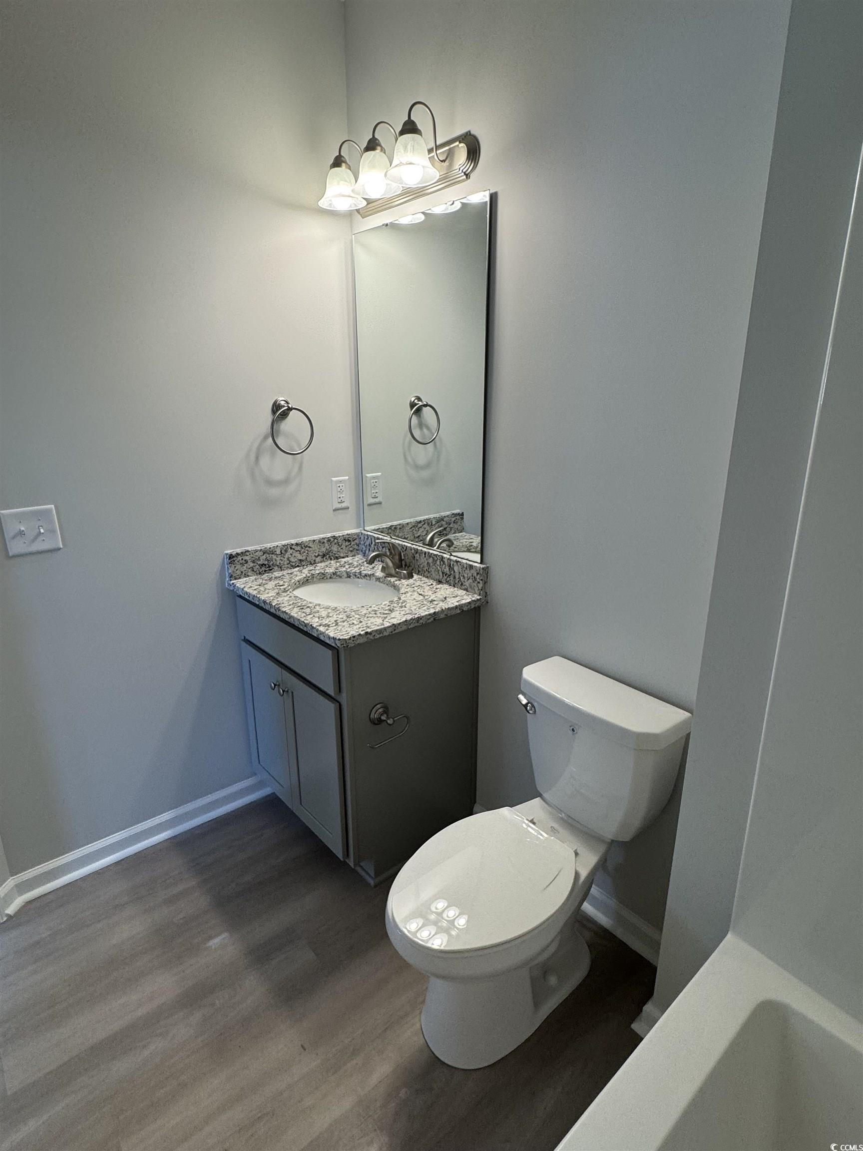 600 Shallow Cove Dr. Property Photo 12