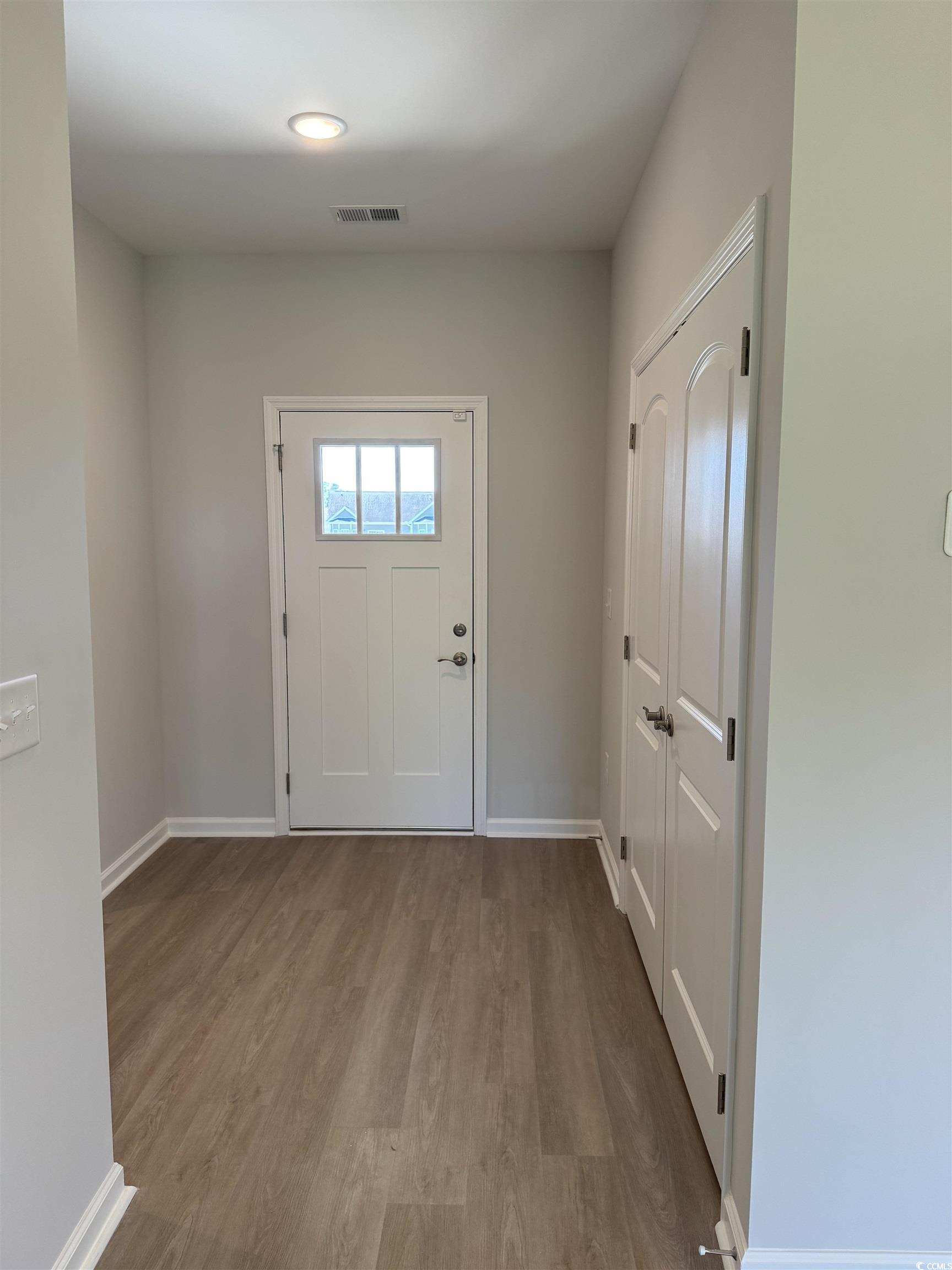 598 Shallow Cove Dr. Property Photo 17