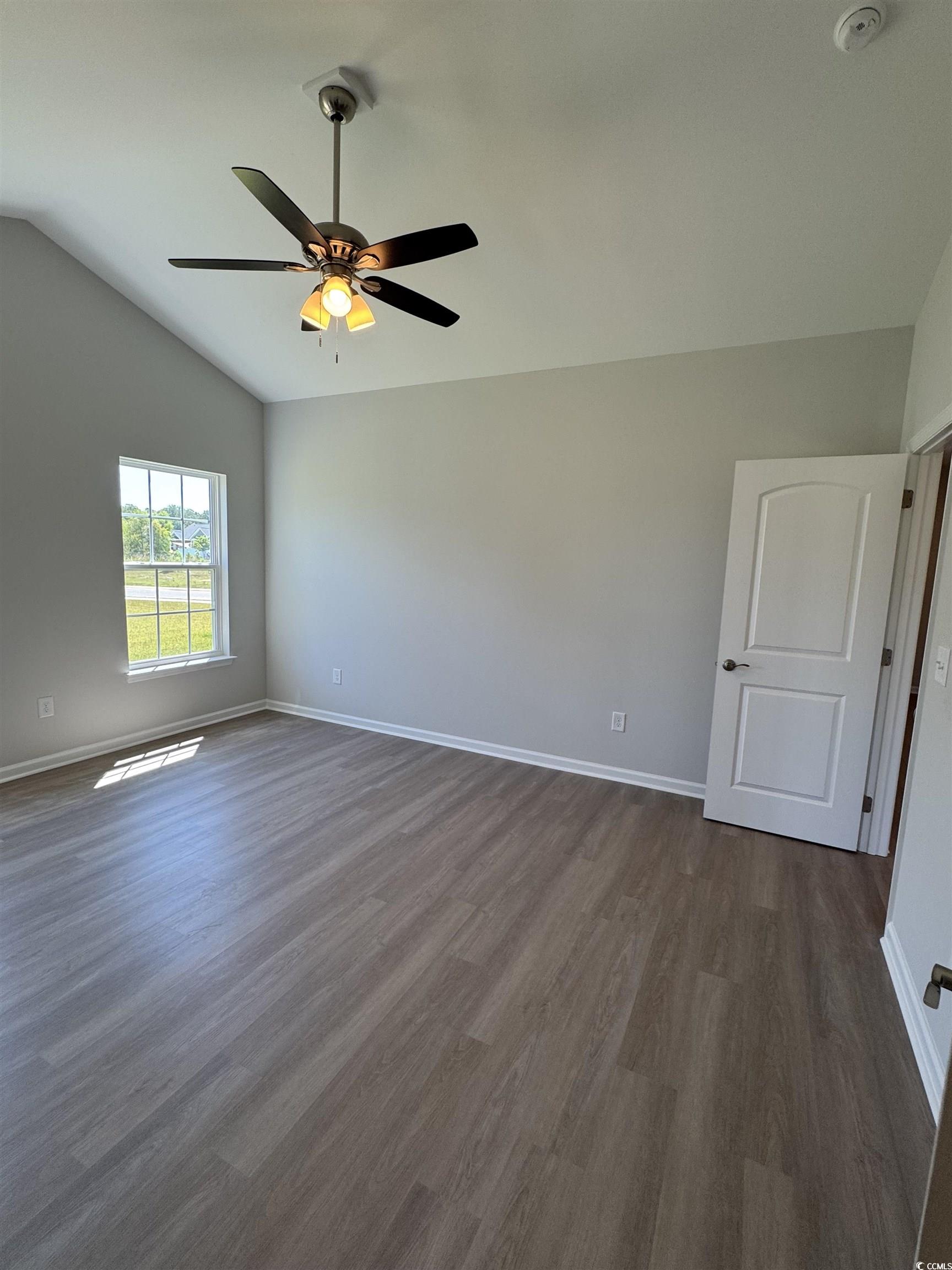 598 Shallow Cove Dr. Property Photo 19