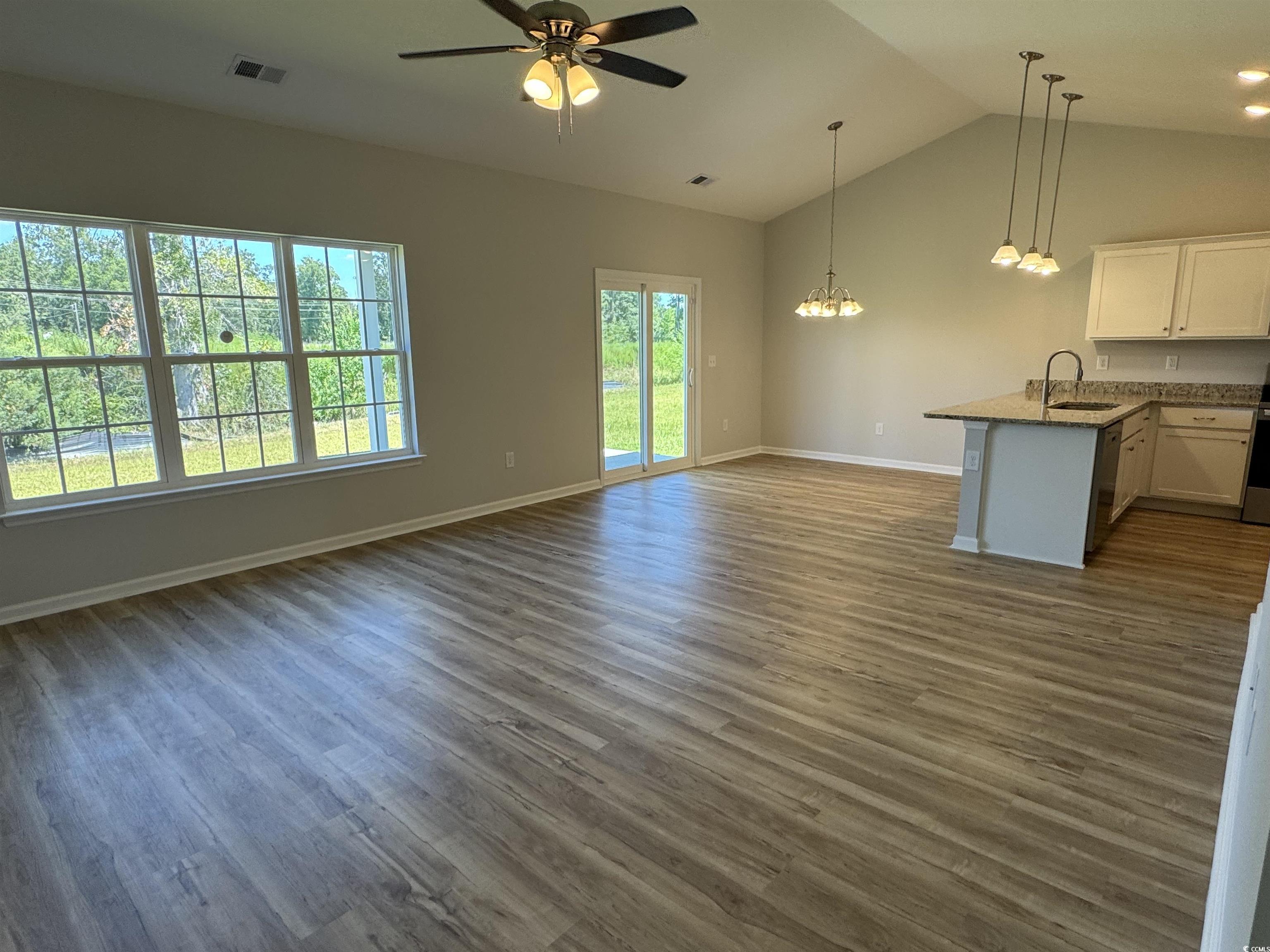 596 Shallow Cove Dr. Property Photo 19