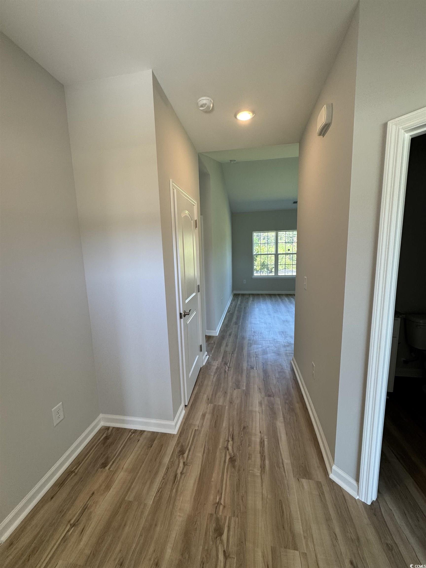 596 Shallow Cove Dr. Property Photo 20