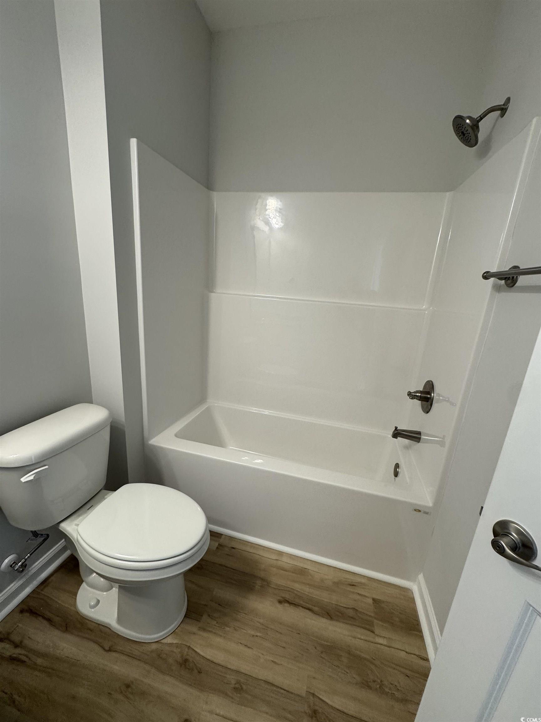596 Shallow Cove Dr. Property Photo 23