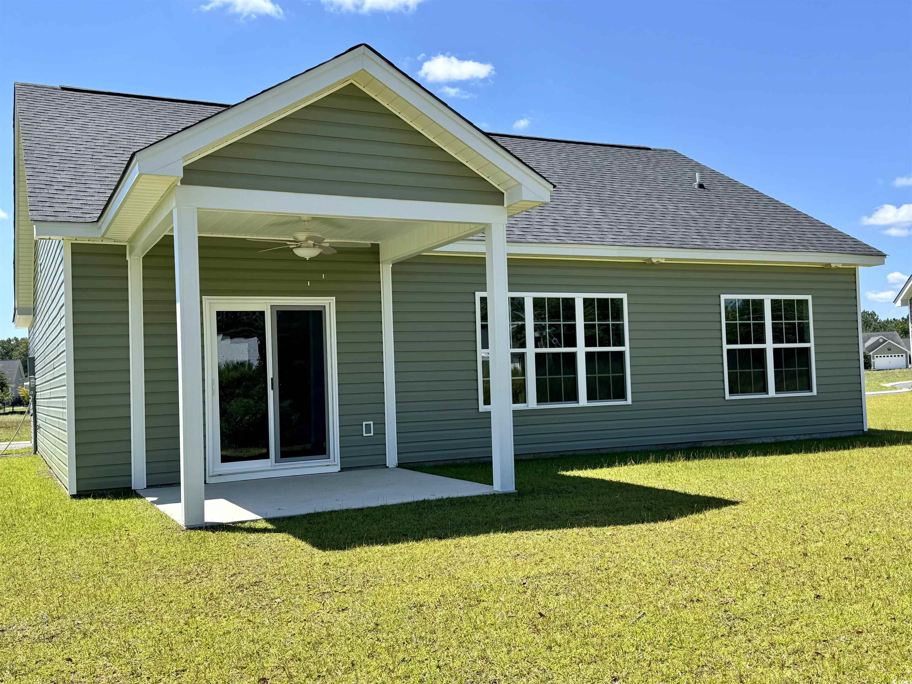 596 Shallow Cove Dr. Property Photo 25