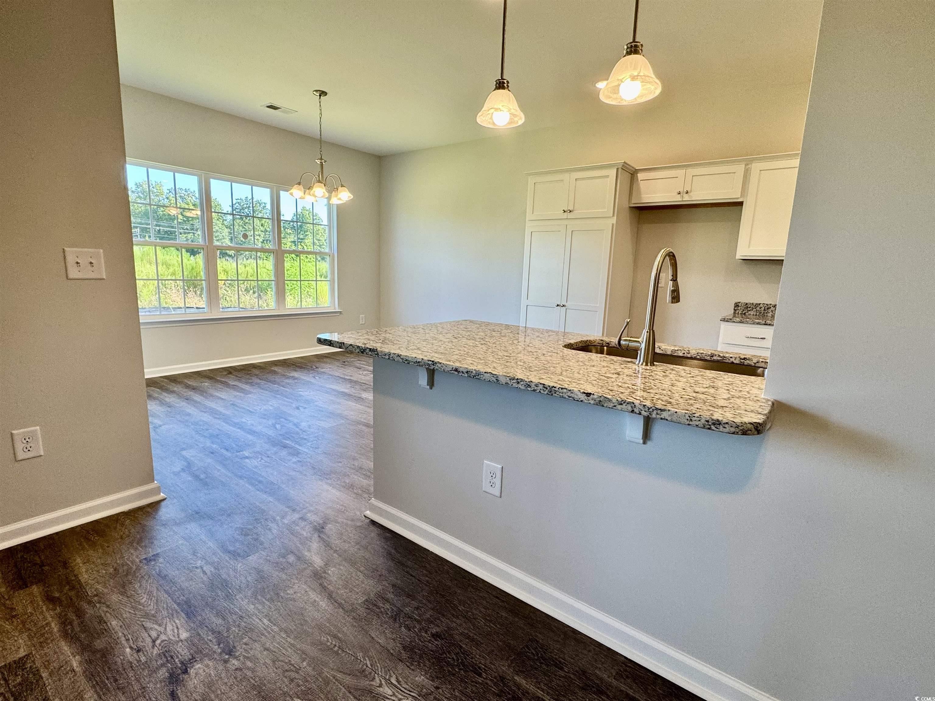594 Shallow Cove Dr. Property Photo 10