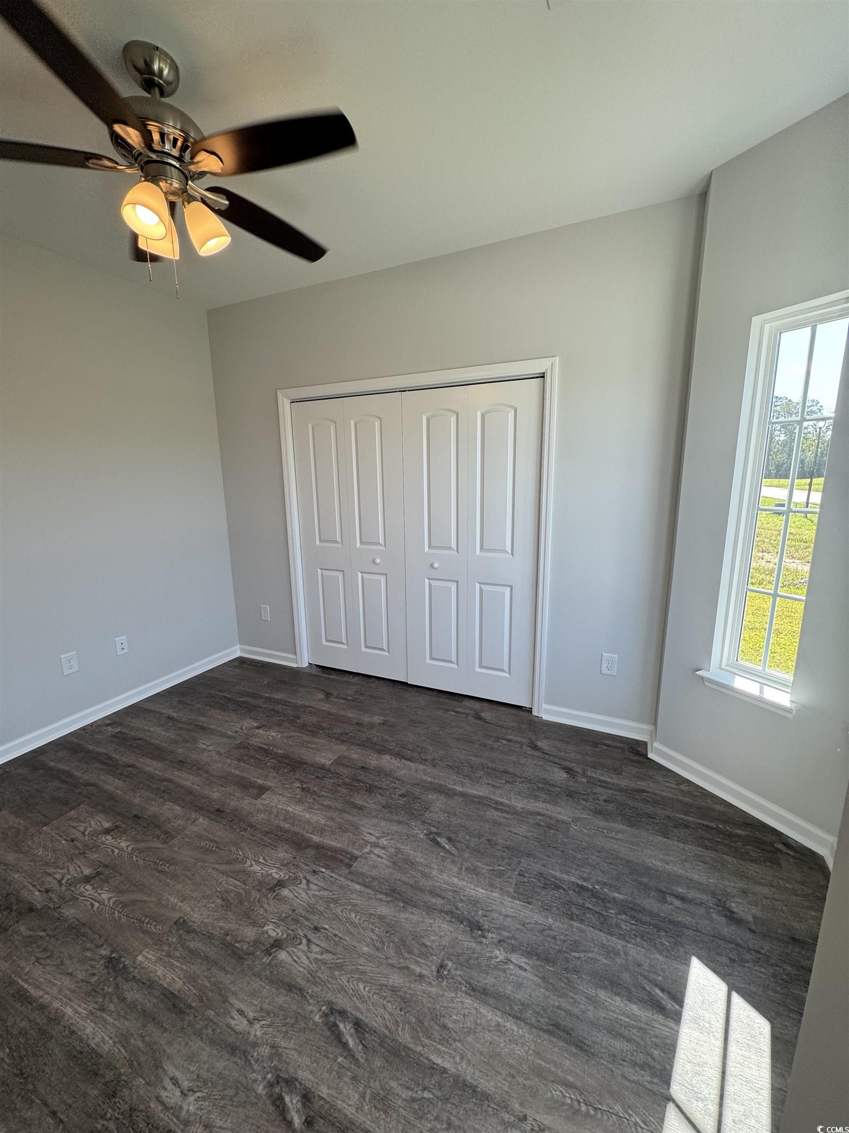 594 Shallow Cove Dr. Property Photo 16