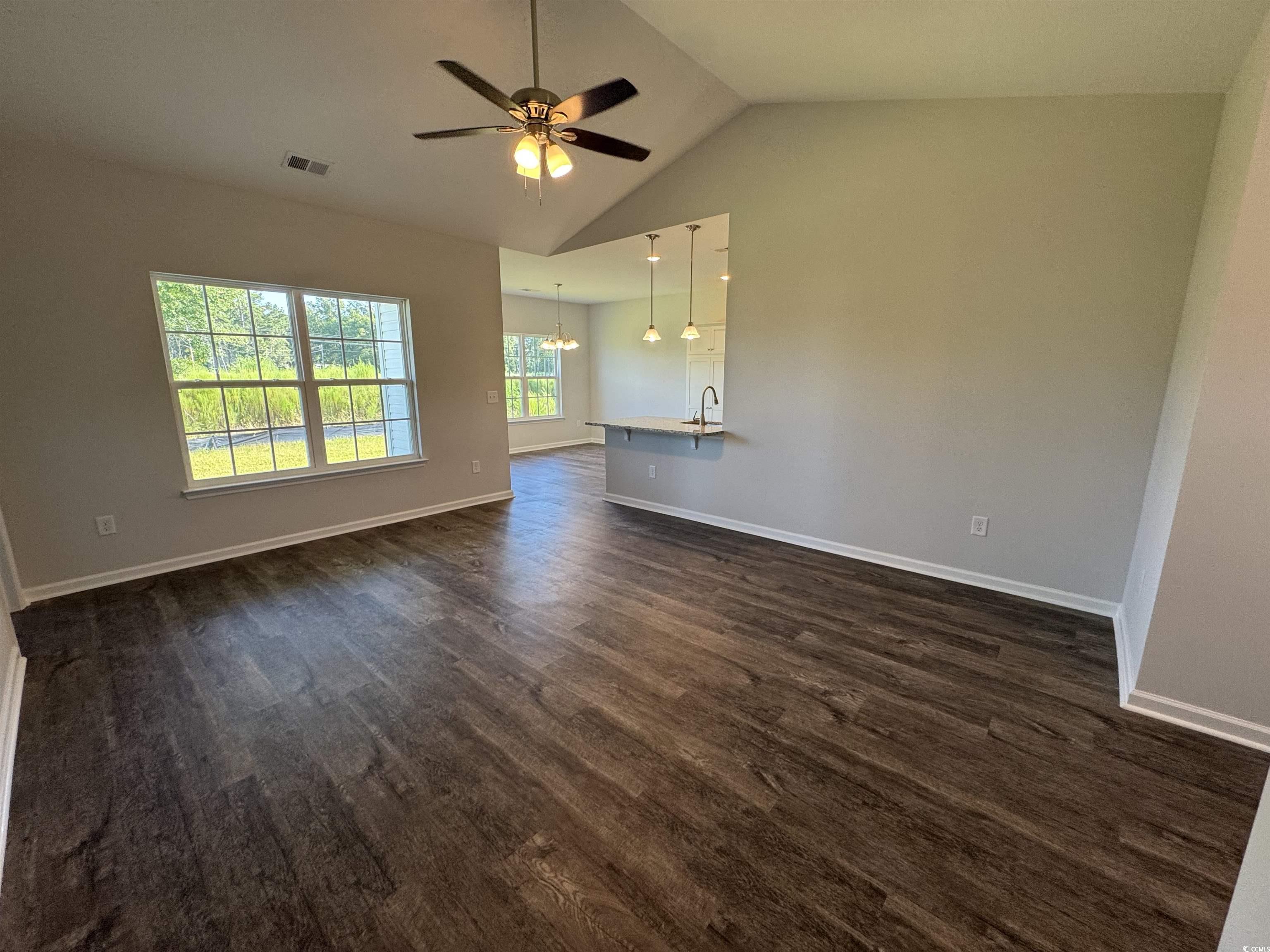 594 Shallow Cove Dr. Property Photo 26