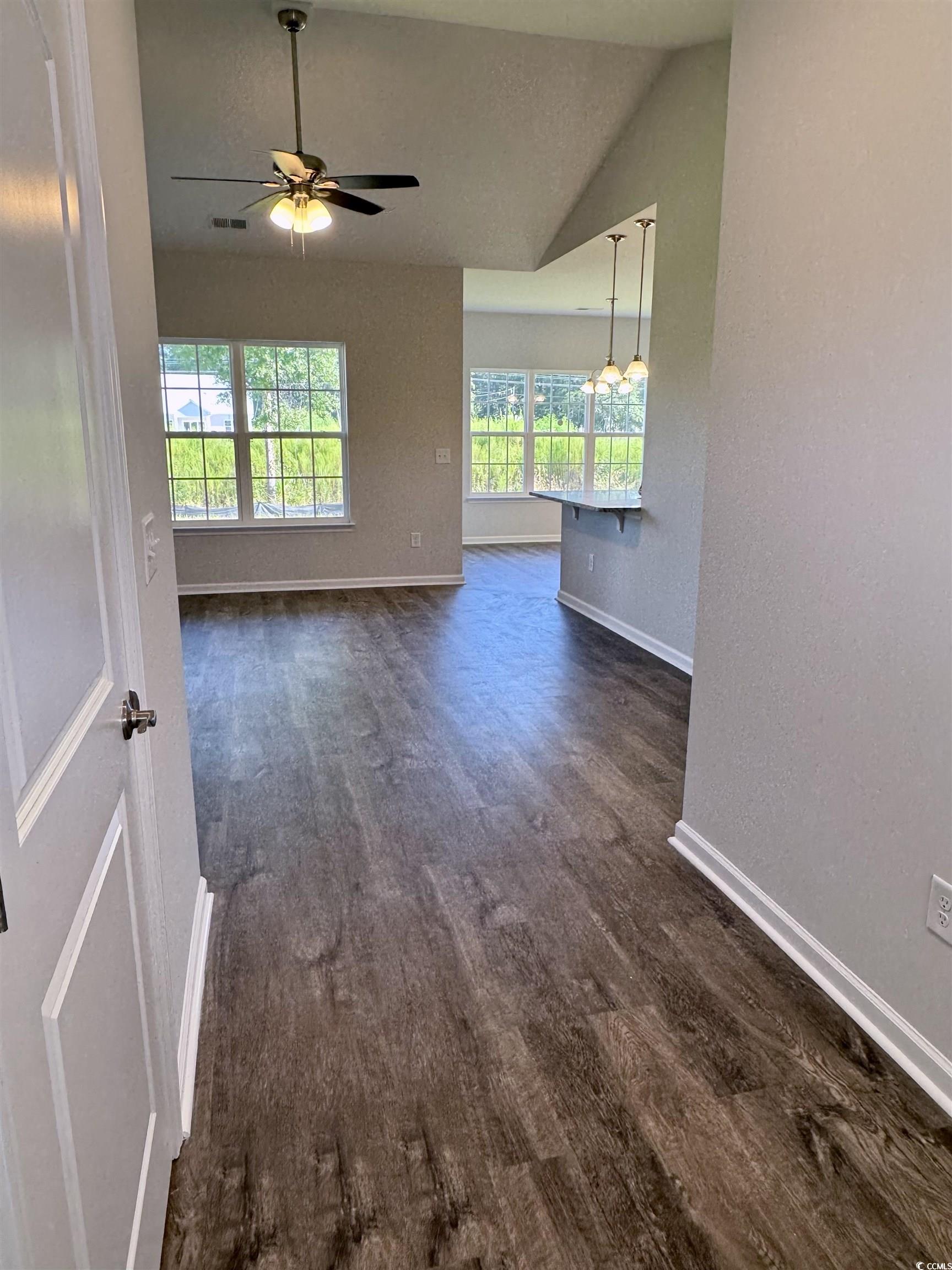 594 Shallow Cove Dr. Property Photo 27