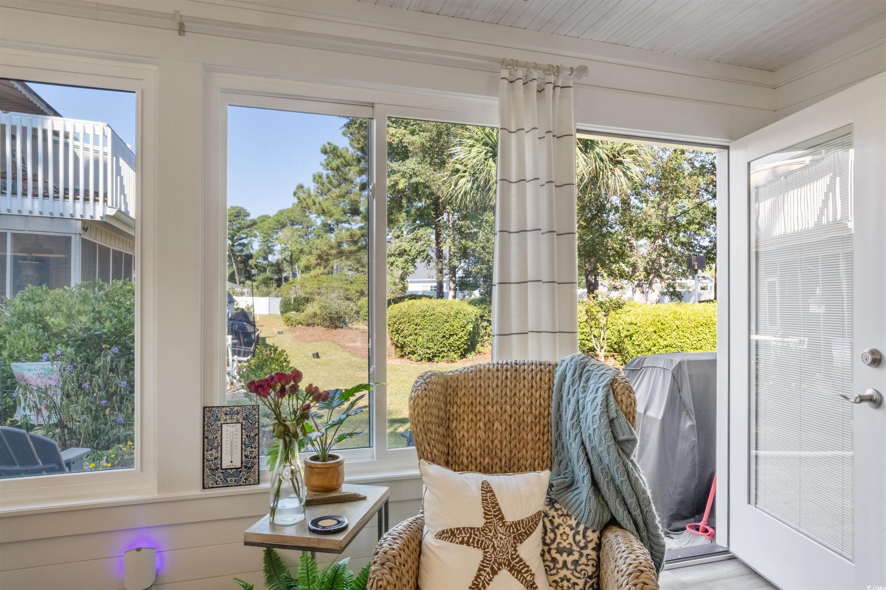 946 Villa Dr. Property Photo 17