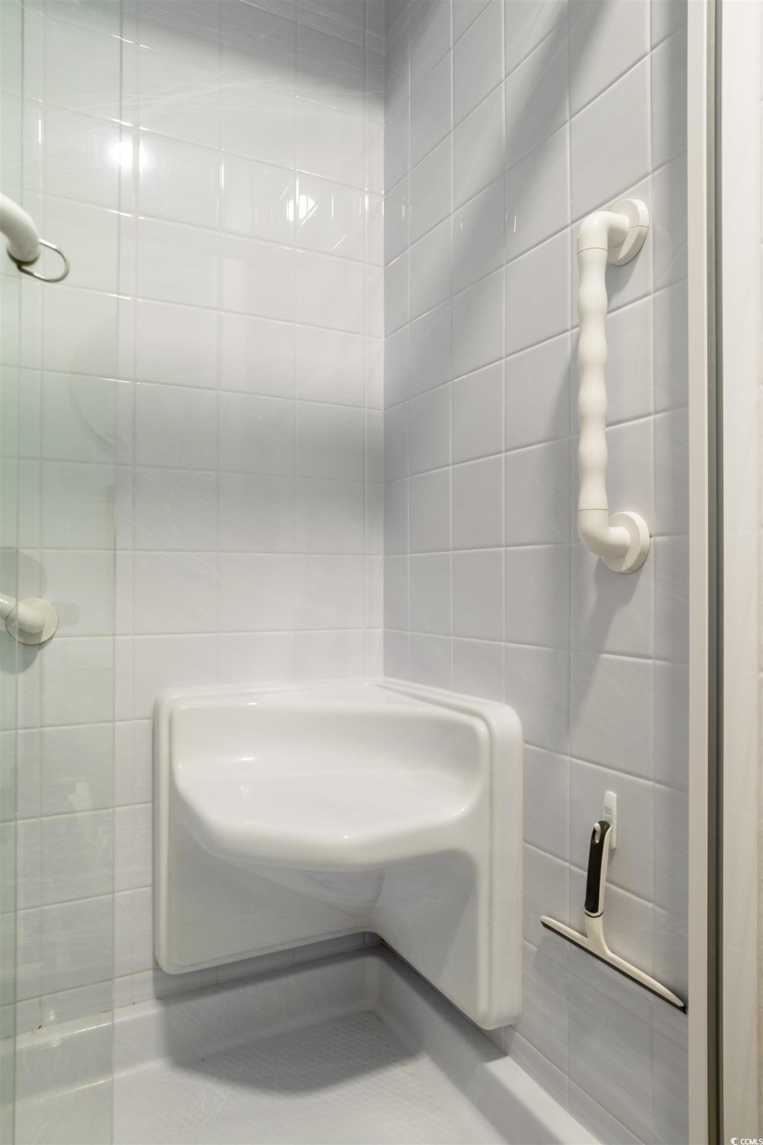 946 Villa Dr. Property Photo 27