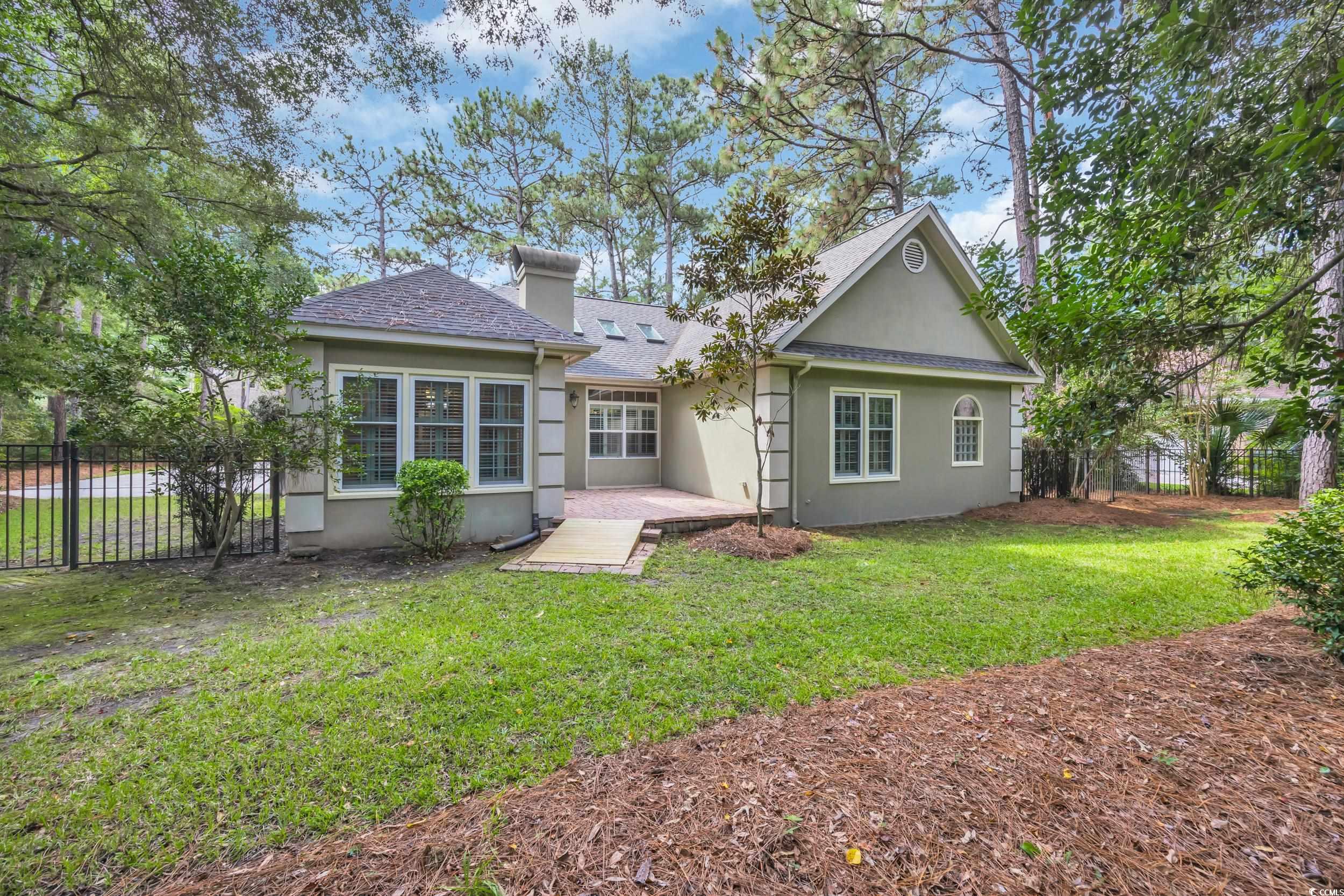 1176 Heritage Dr. Property Photo 5