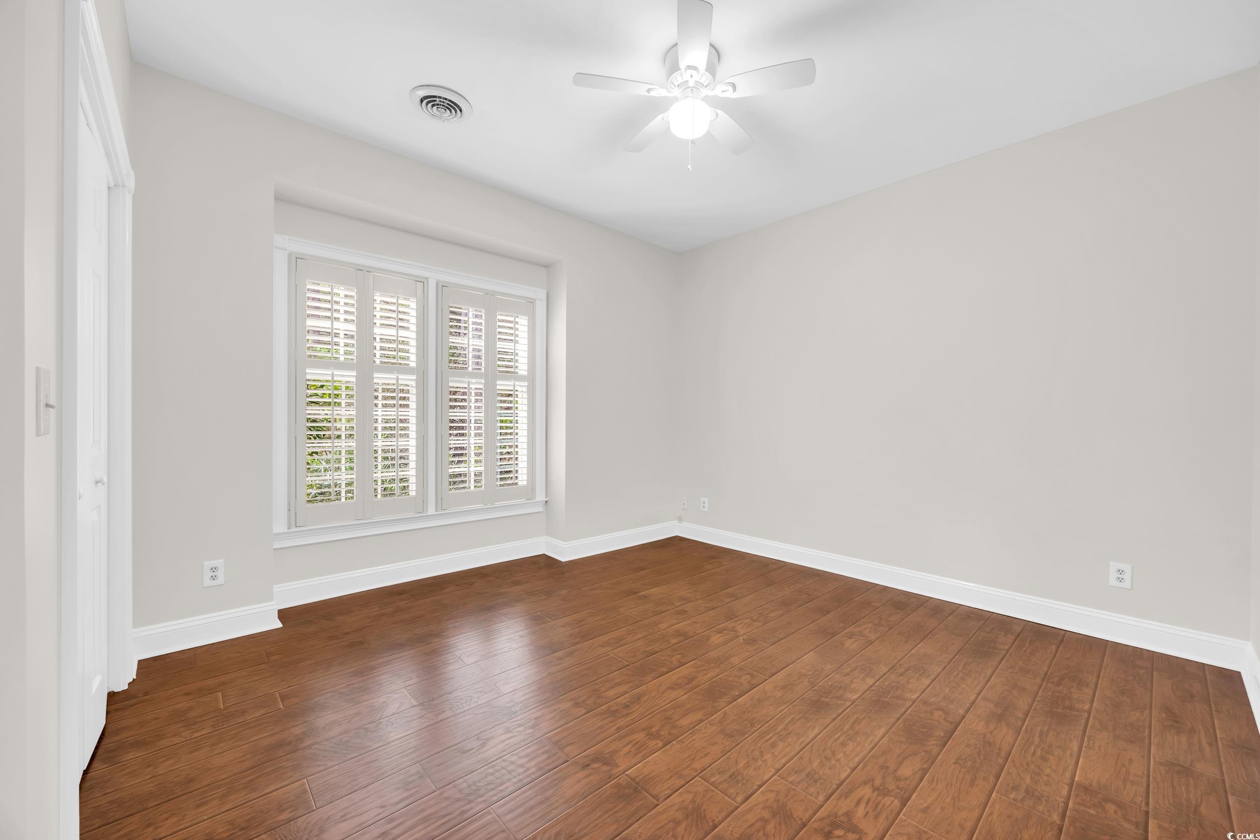 1176 Heritage Dr. Property Photo 24