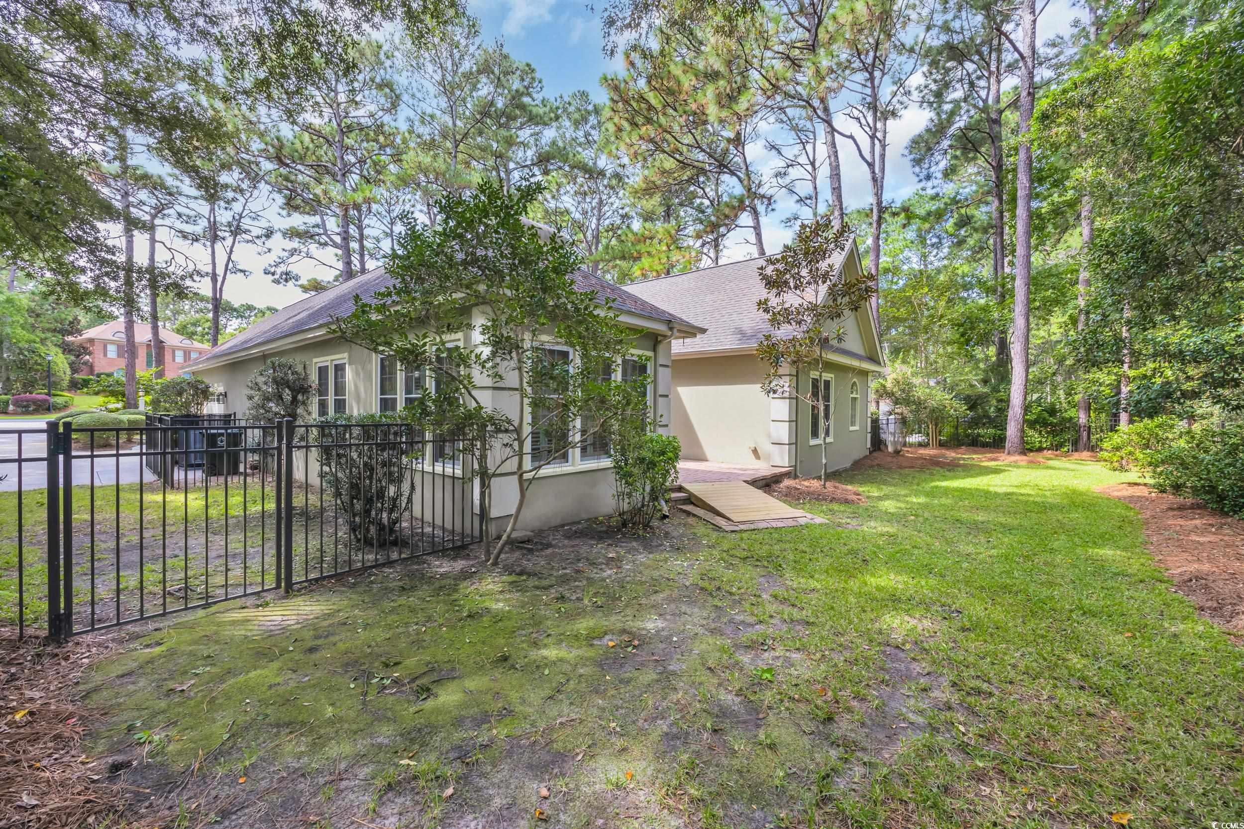 1176 Heritage Dr. Property Photo 35