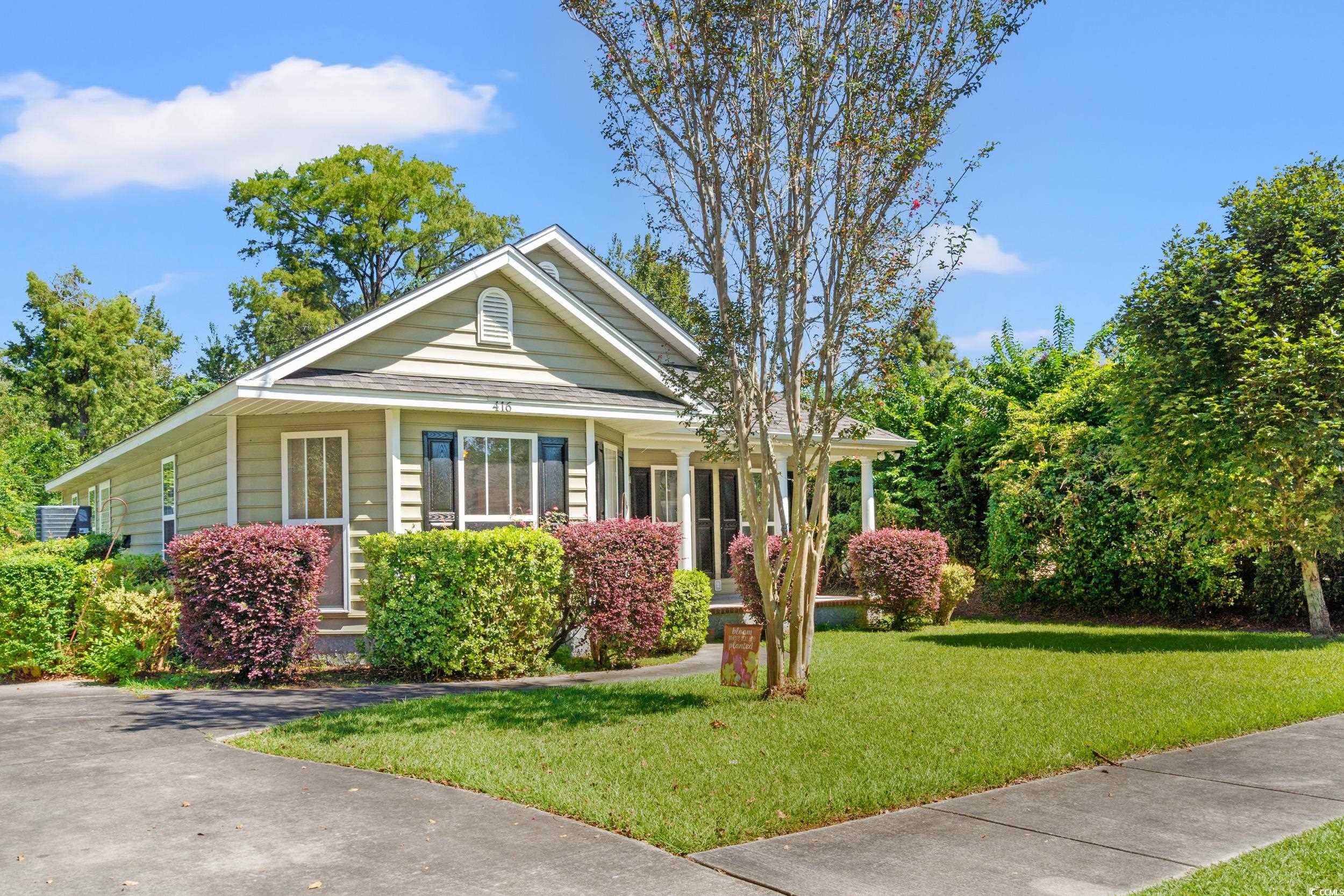 416 Greenwich Dr. Property Photo 20