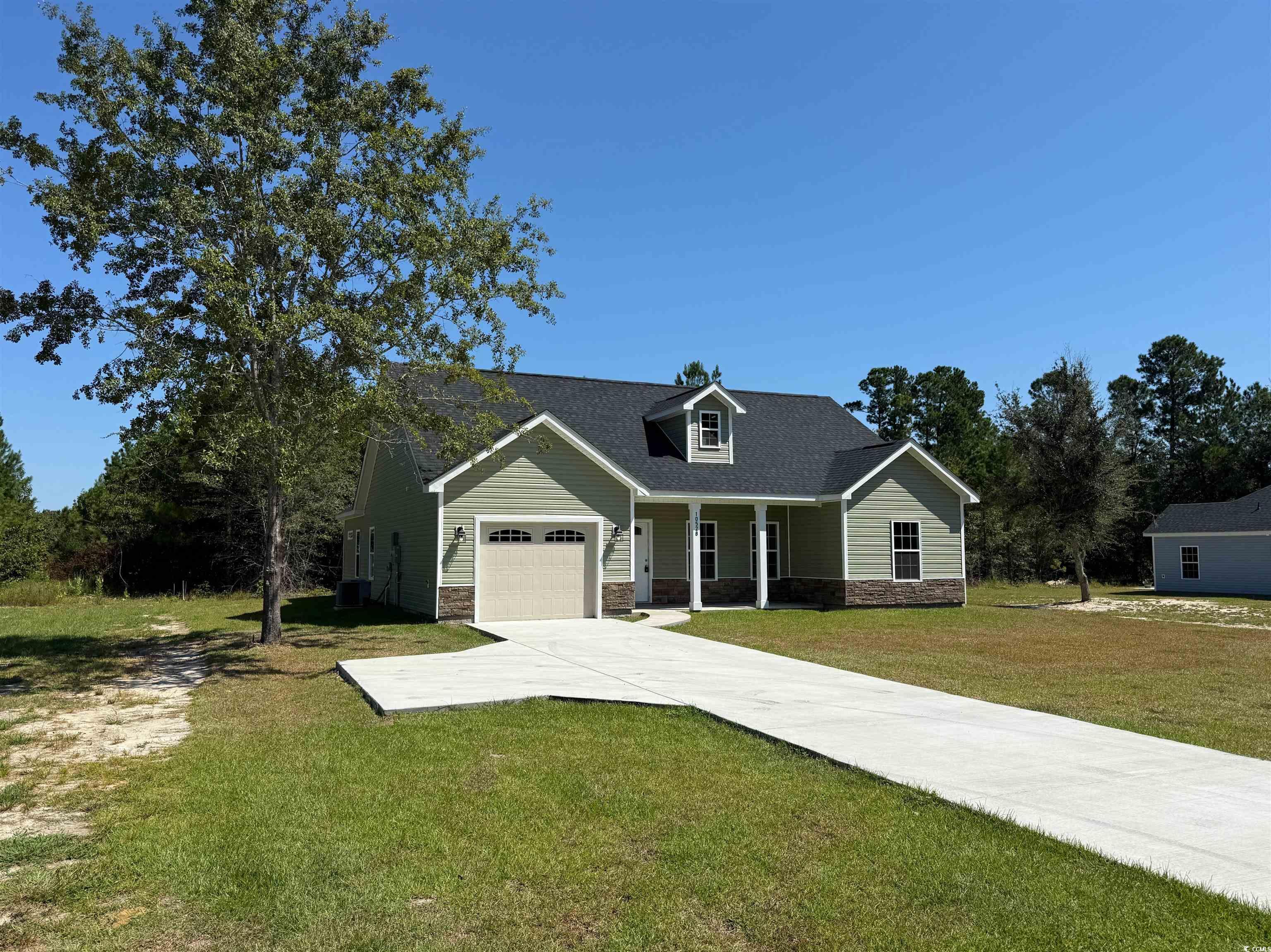 10528 W Highway 19 Property Photo 2