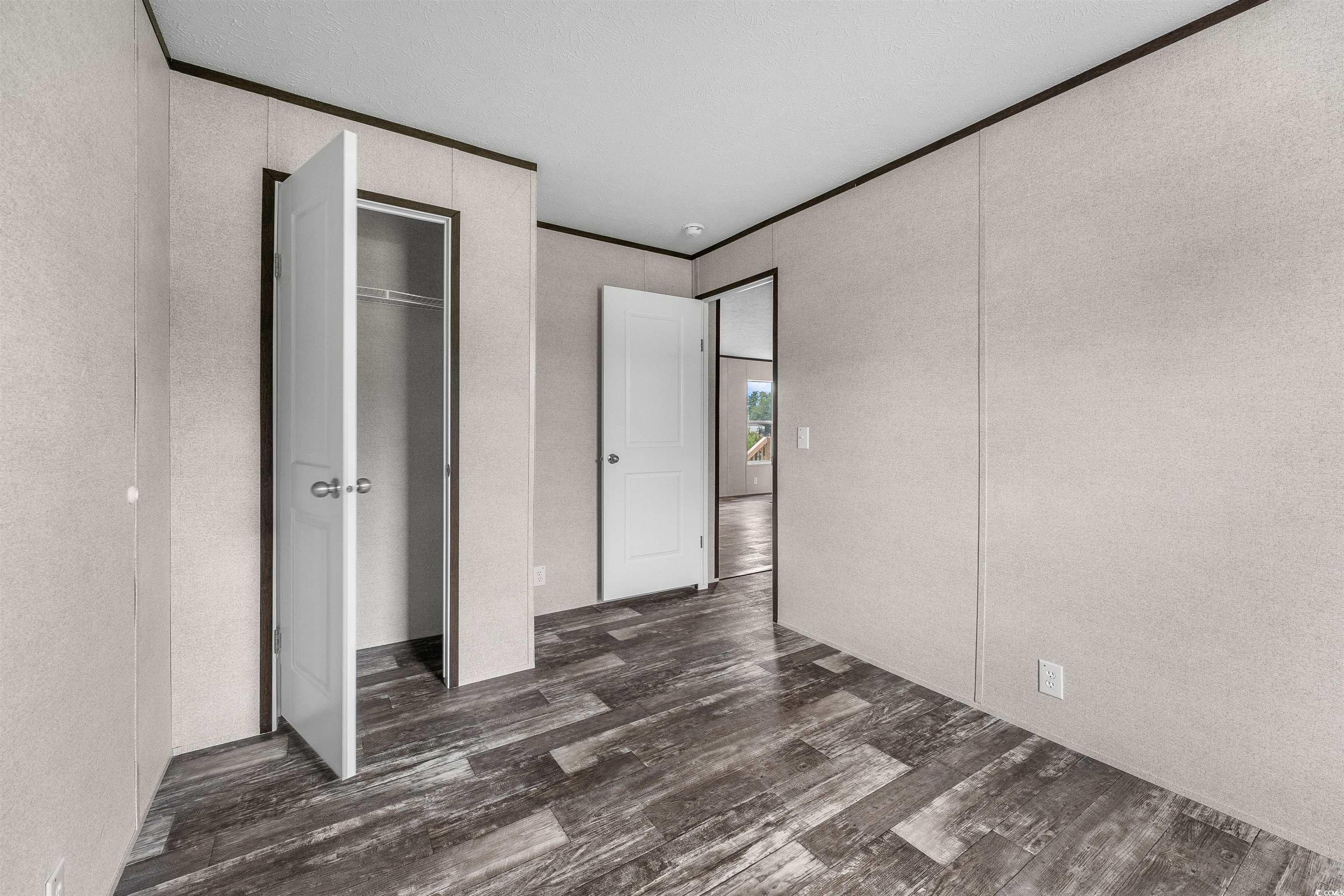 558 Swinton Rd. Property Photo 6