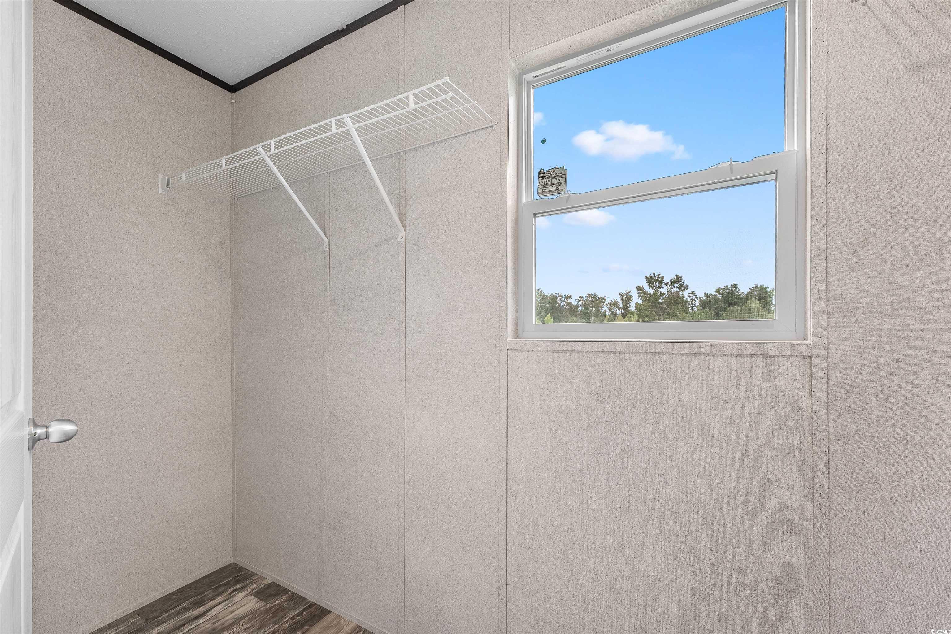 558 Swinton Rd. Property Photo 12