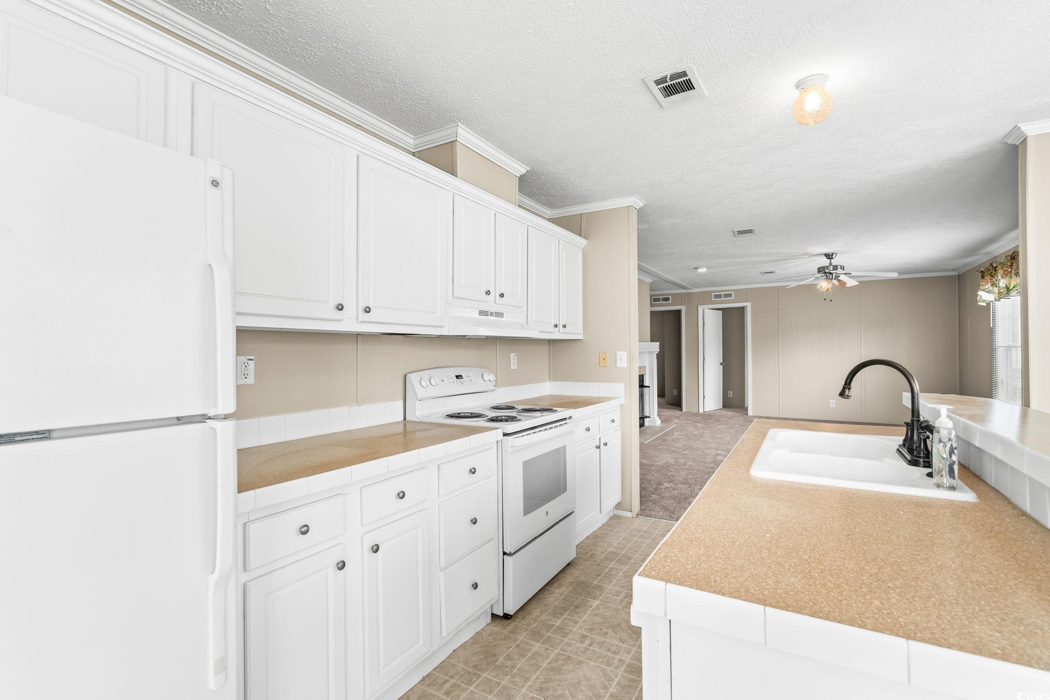 8944 Alexander Ct. Property Photo 15