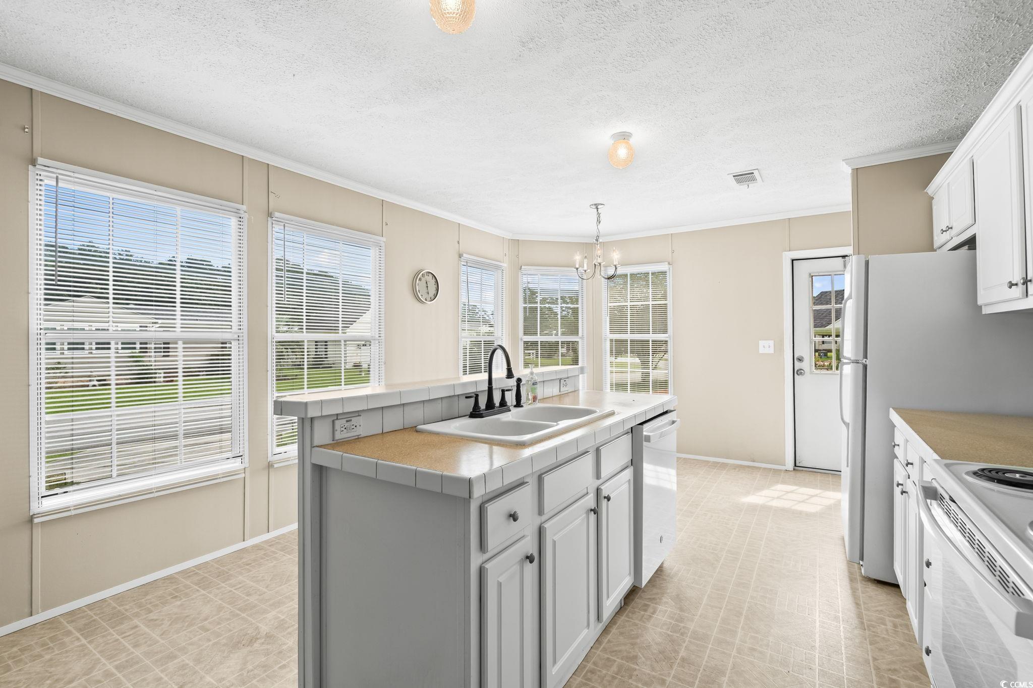 8944 Alexander Ct. Property Photo 18