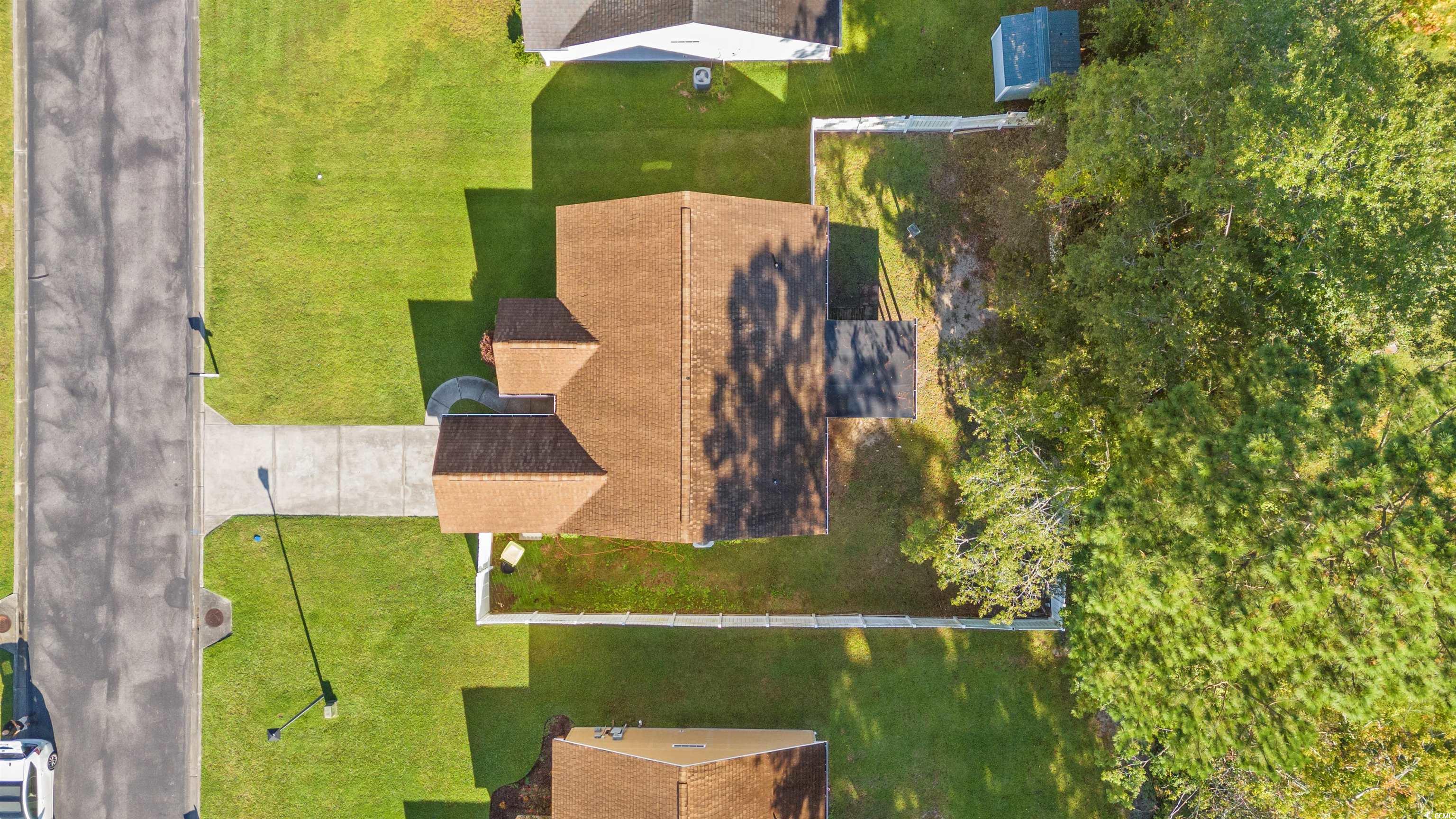 129 Ecum Secum Pl. Property Photo 4