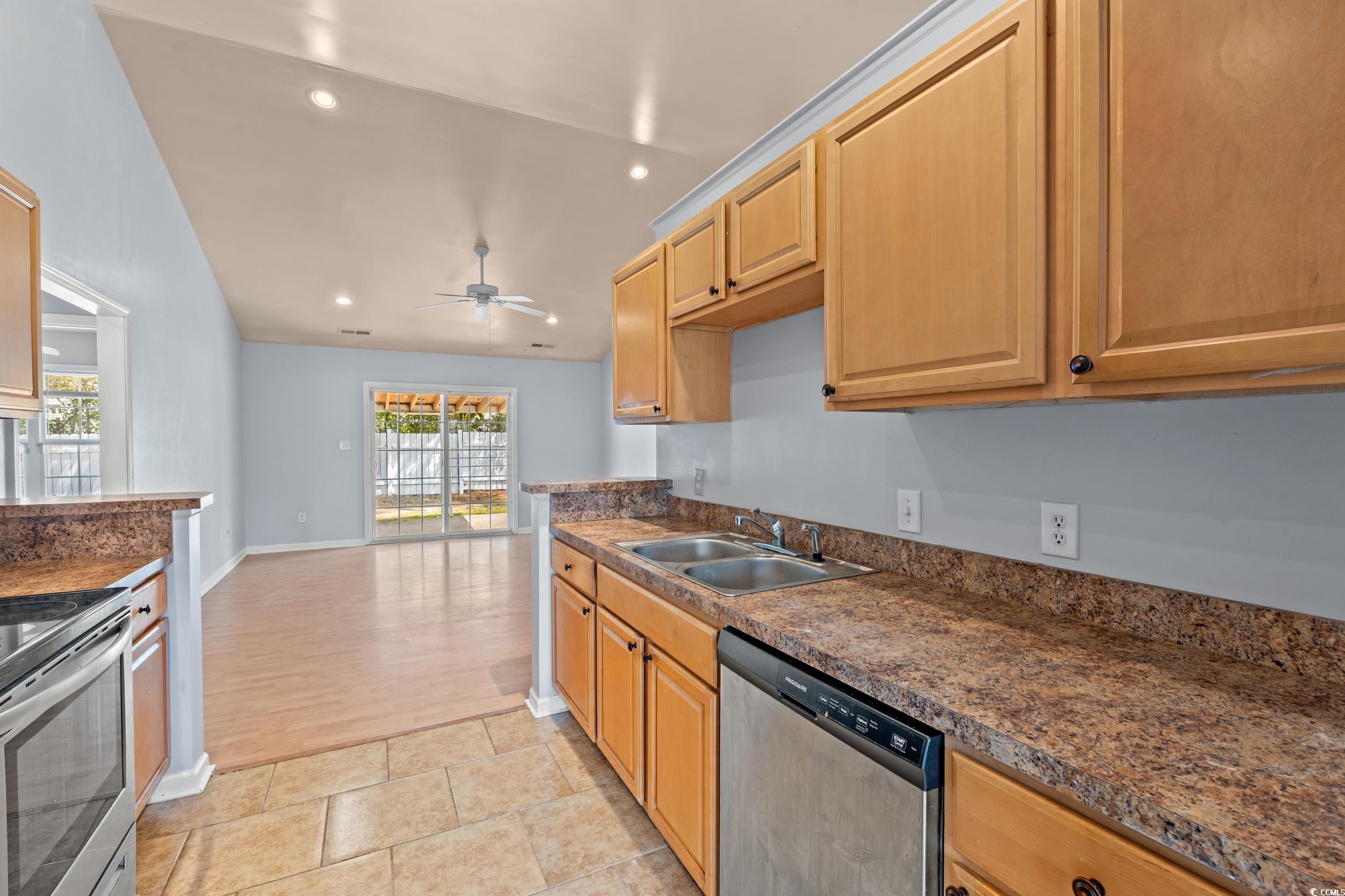 129 Ecum Secum Pl. Property Photo 11