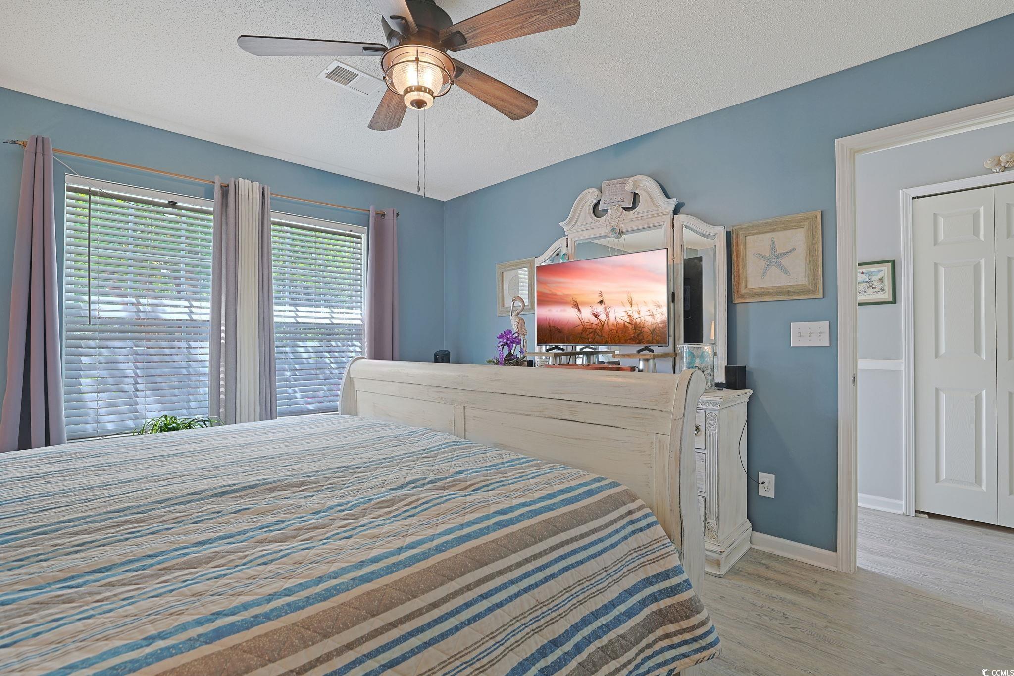 1048 Portico Loop Property Photo 13