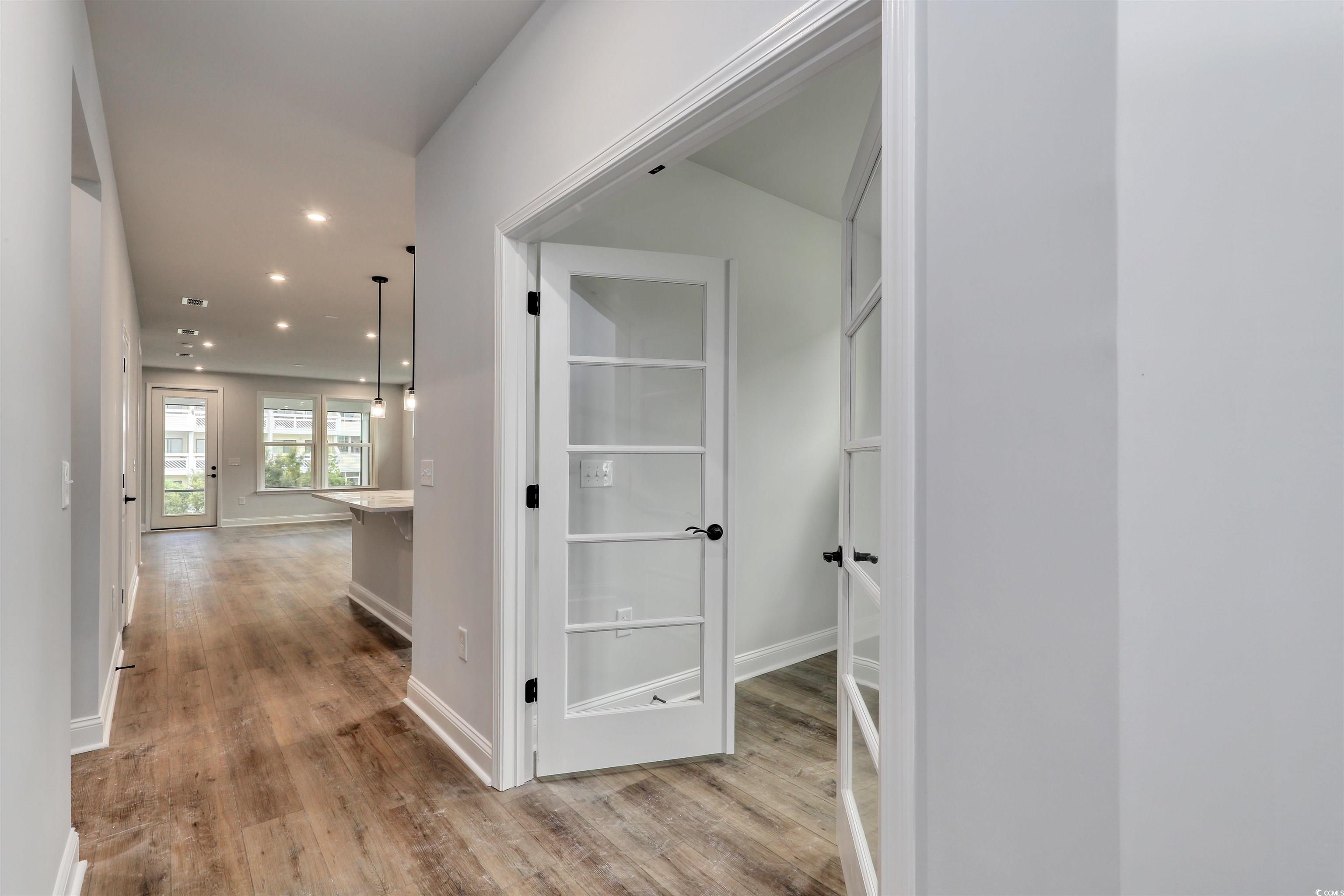 1181 Lady Bird Way Property Photo 4