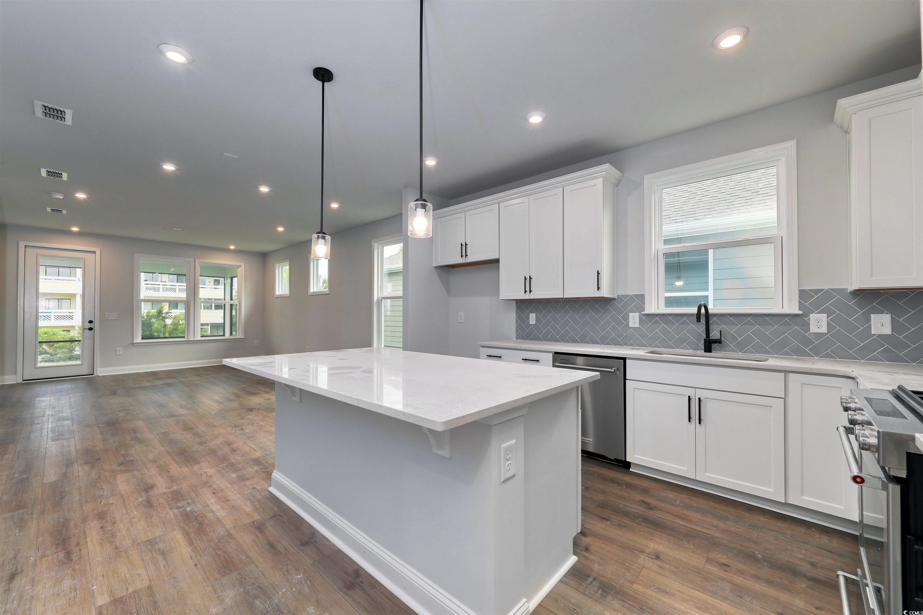 1181 Lady Bird Way Property Photo 7