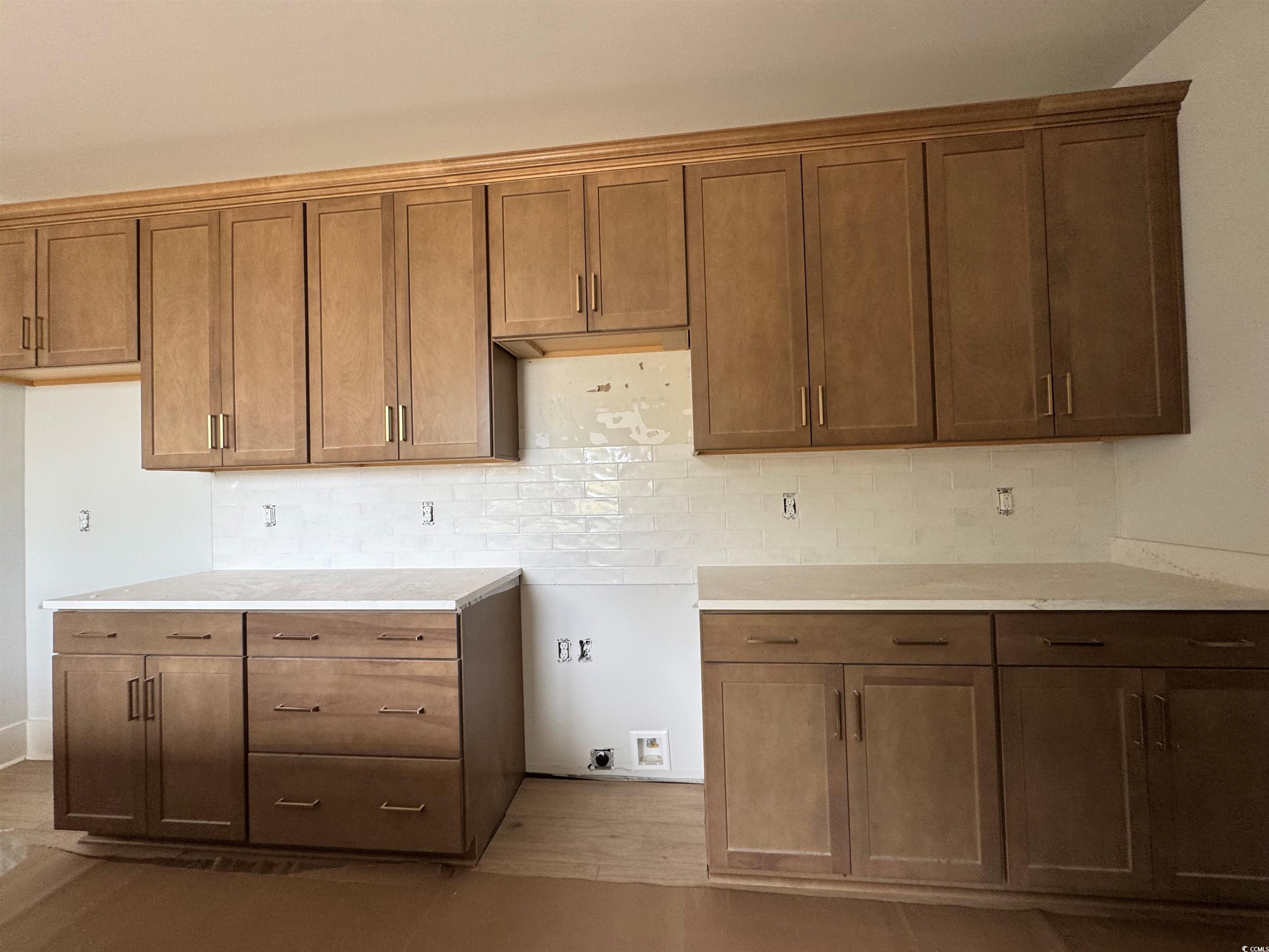 1125 Lady Bird Way Property Photo 6