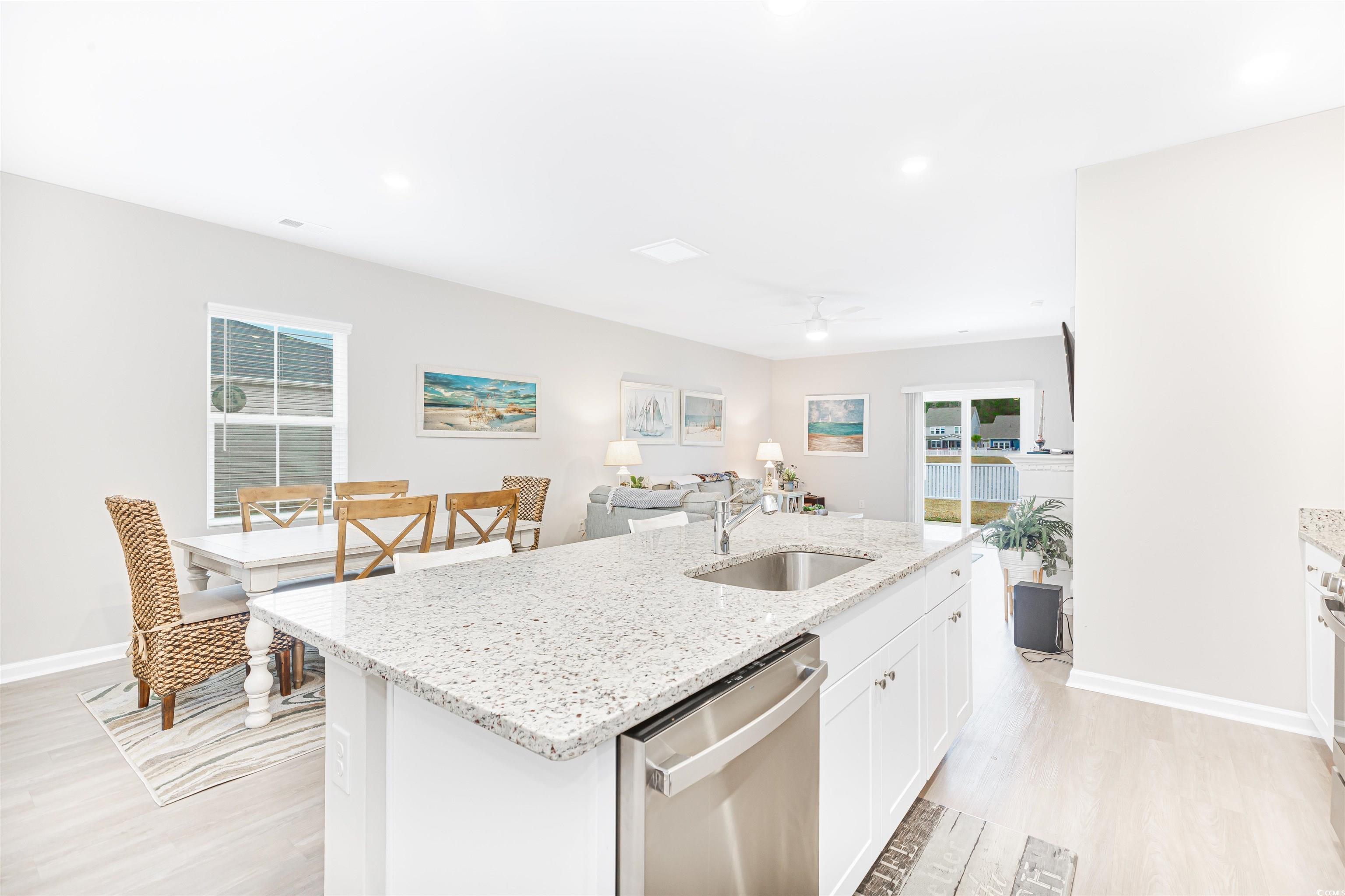 8196 Forest Edge Dr. Property Photo 6