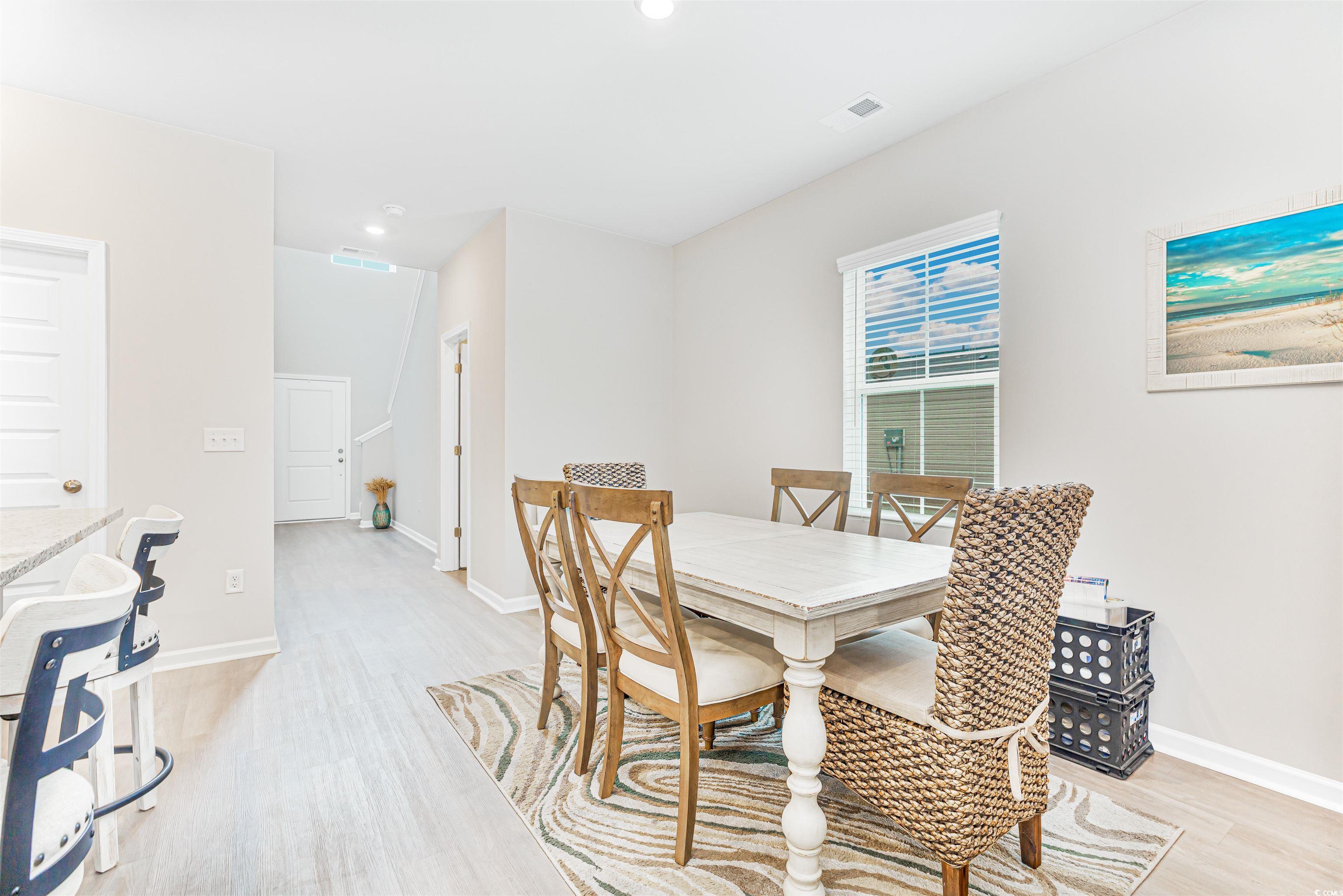 8196 Forest Edge Dr. Property Photo 7