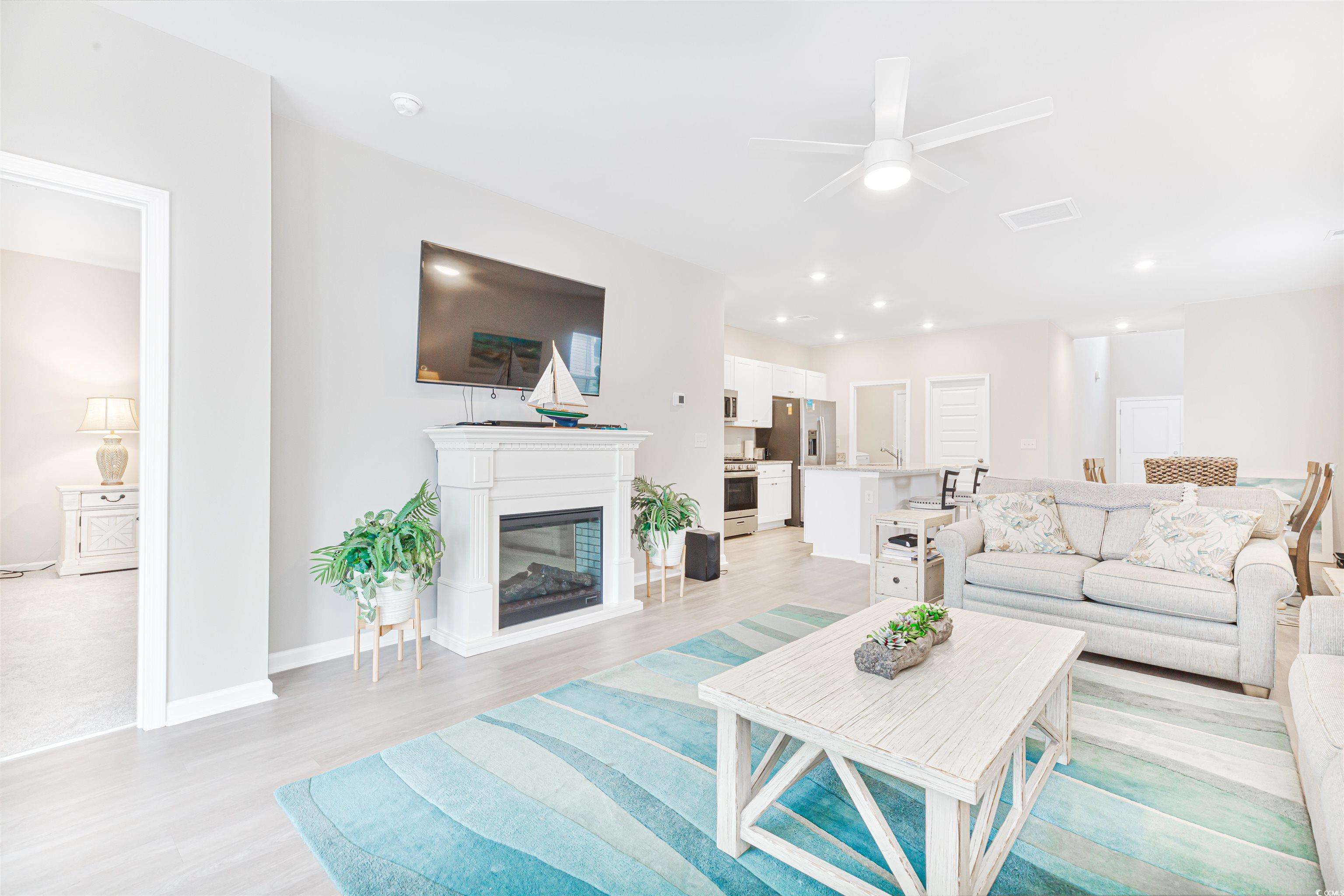 8196 Forest Edge Dr. Property Photo 11