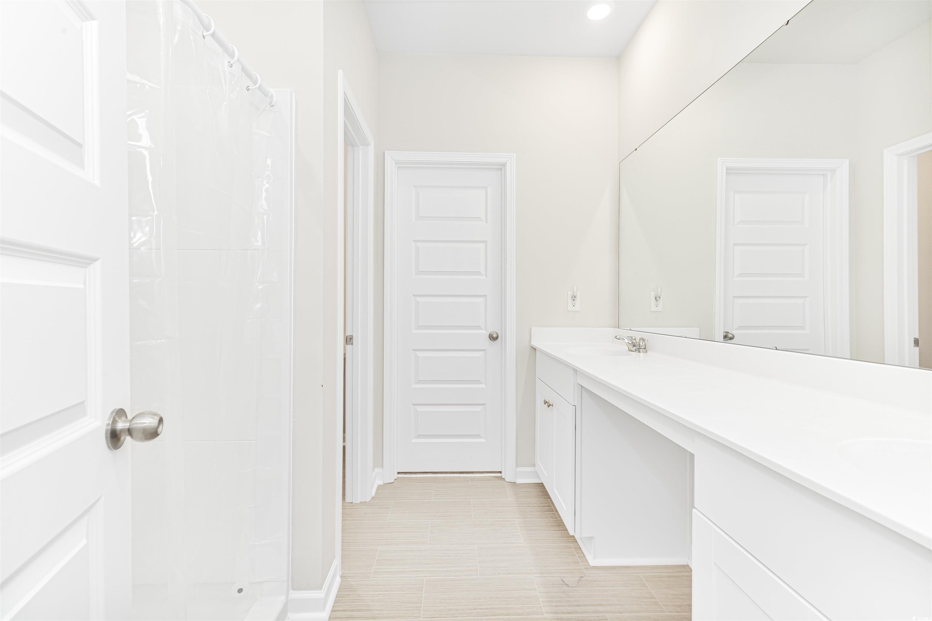 8196 Forest Edge Dr. Property Photo 18