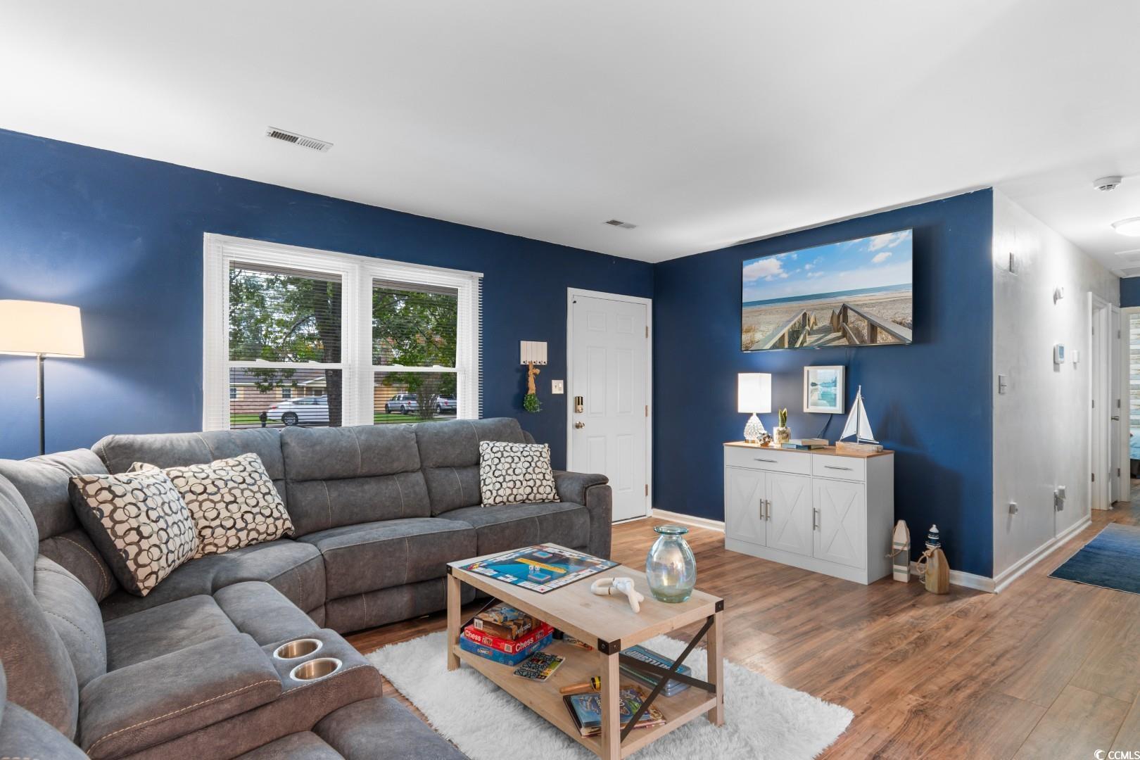 303 Clear Creek Circle Property Photo 6