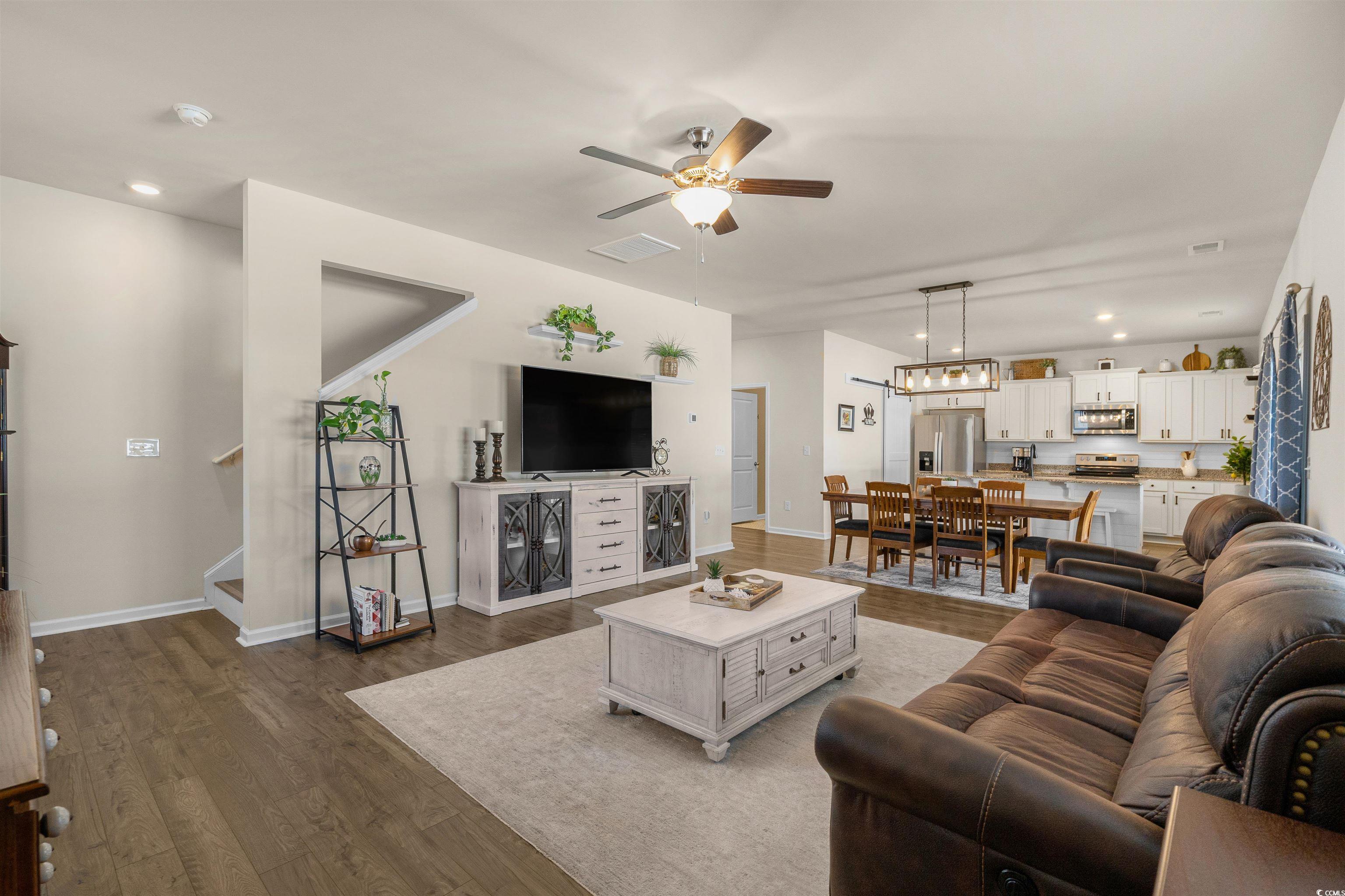 55 Porch Ln. Property Photo 9