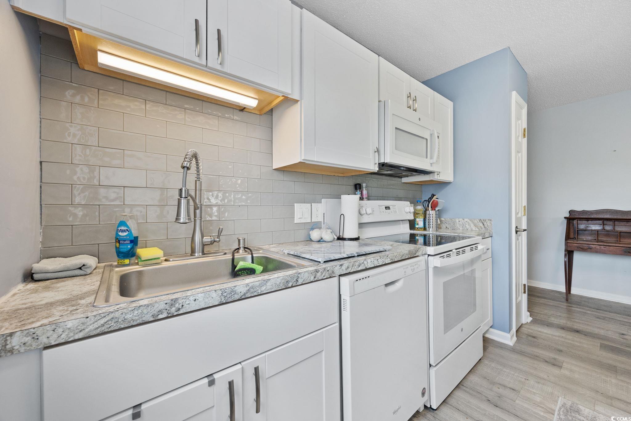 206 Double Eagle Dr. Property Photo 10