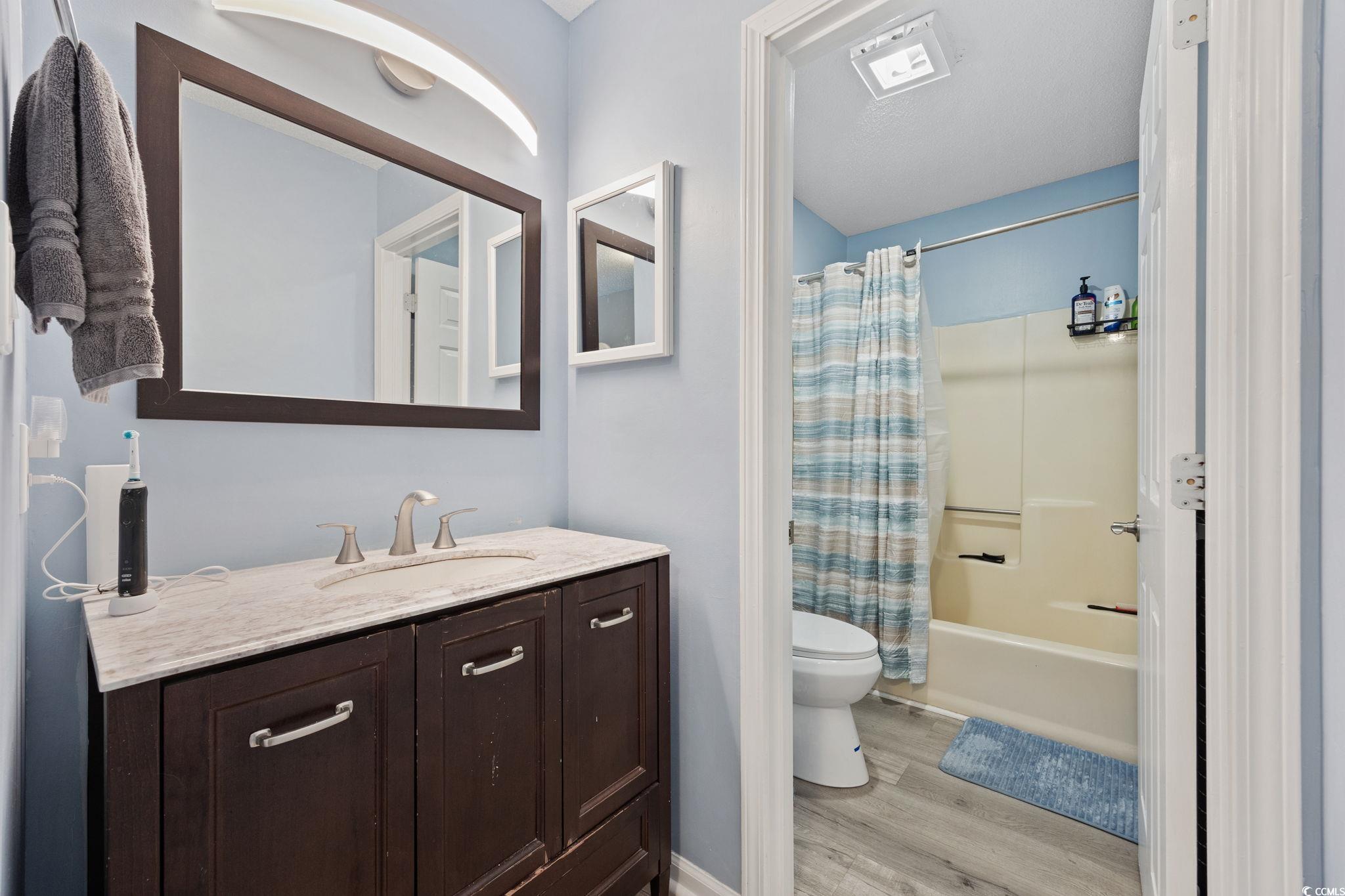 206 Double Eagle Dr. Property Photo 12