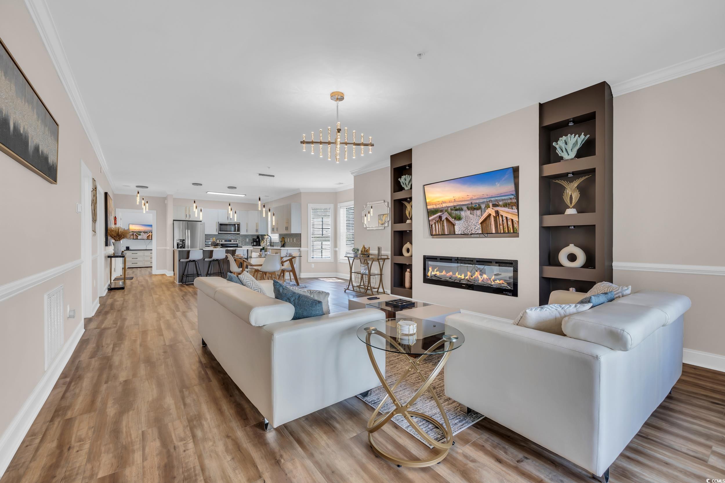 4821 Luster Leaf Circle Property Photo 1