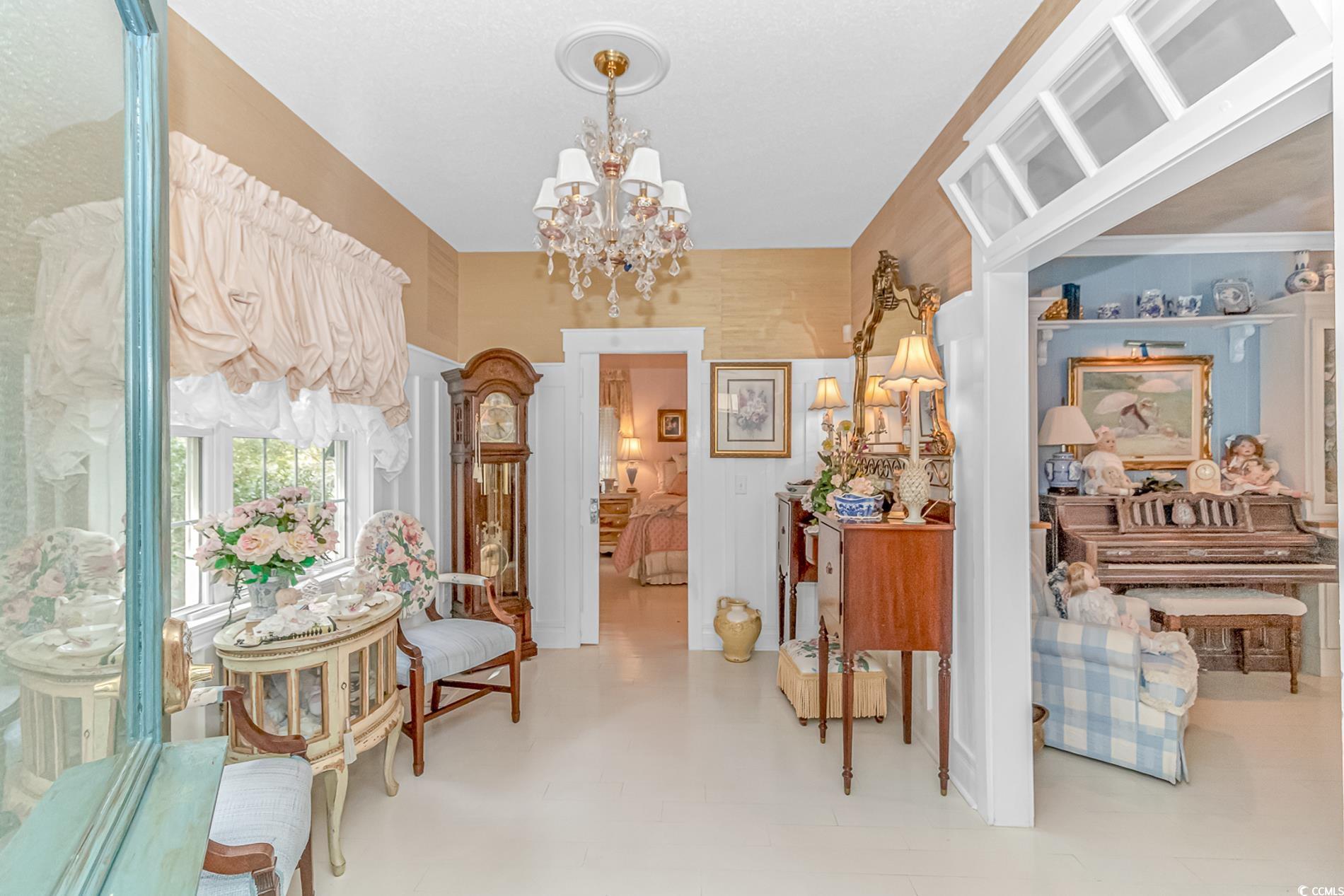 106 Edward Ave. Property Photo 5