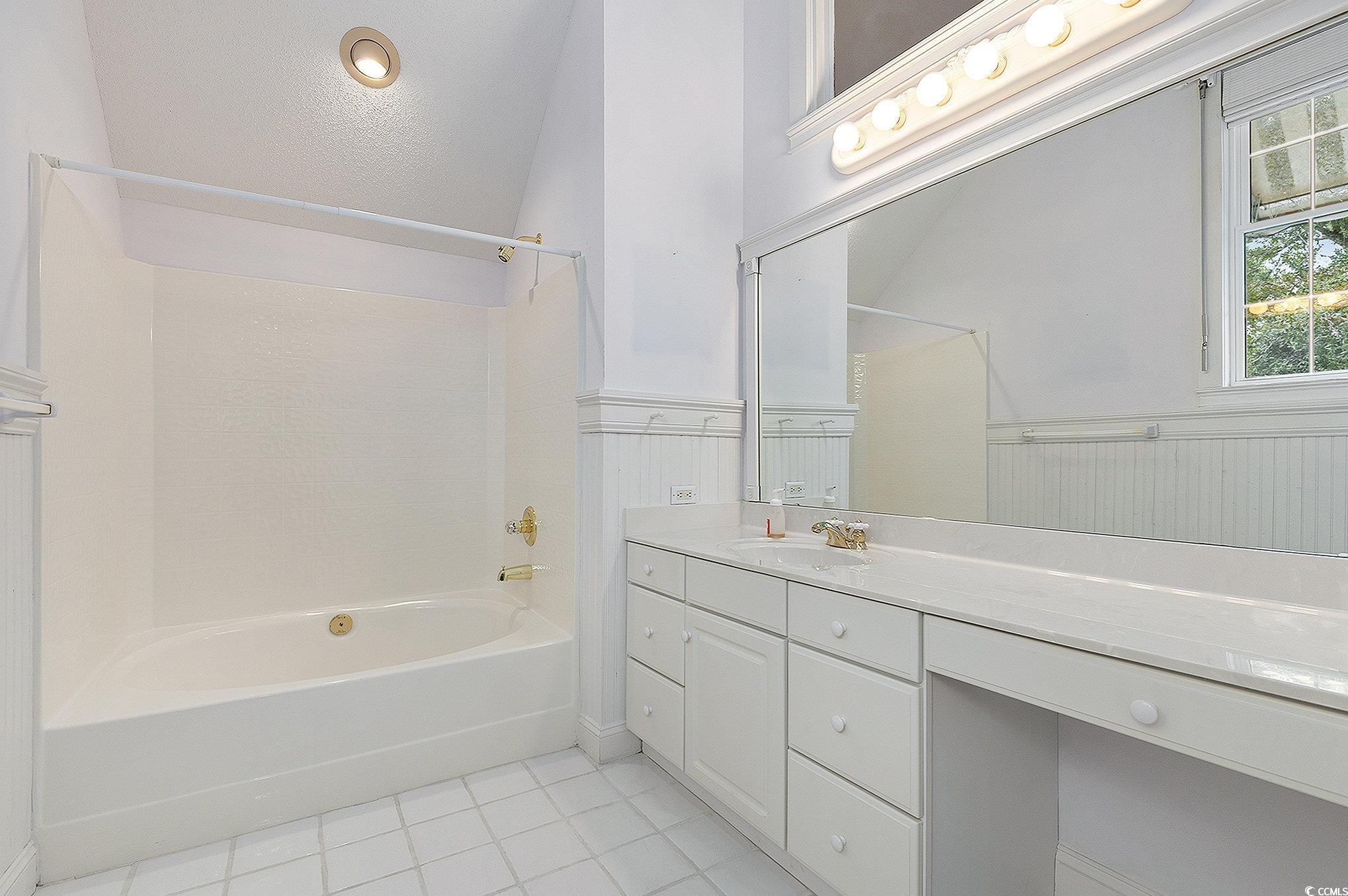 106 Edward Ave. Property Photo 25