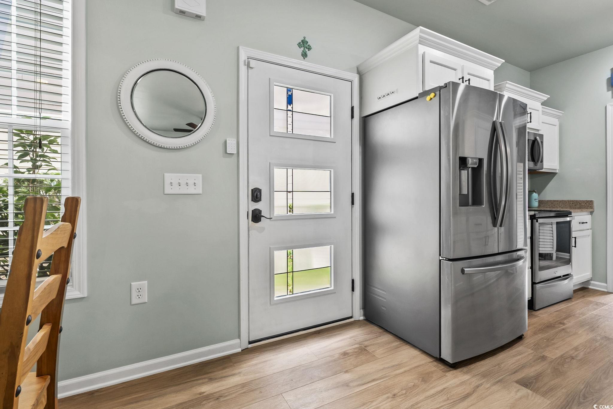 124 Weatherboard Ct. Property Photo 16