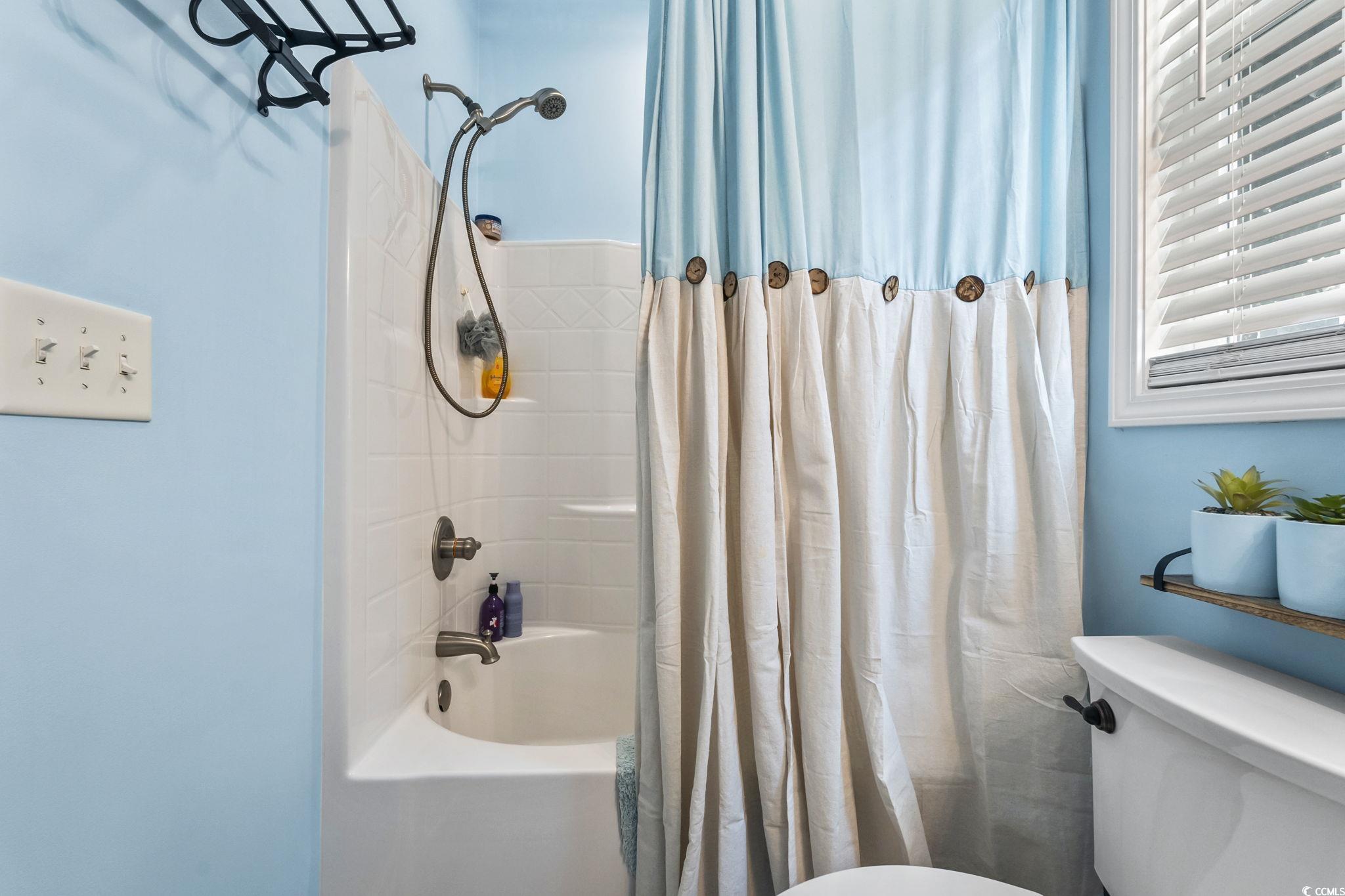 124 Weatherboard Ct. Property Photo 24