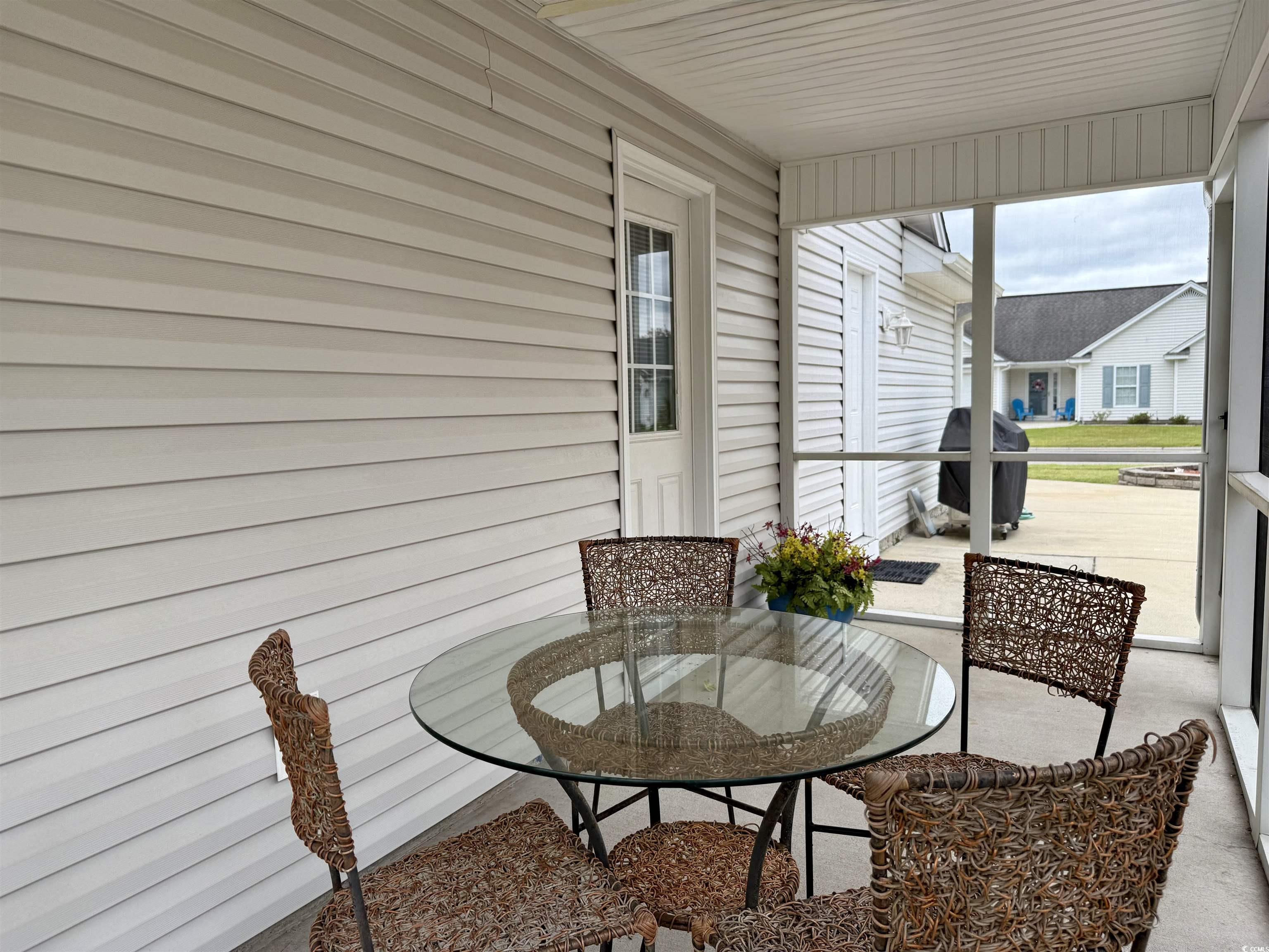 215 Melody Gardens Dr. Property Photo 27