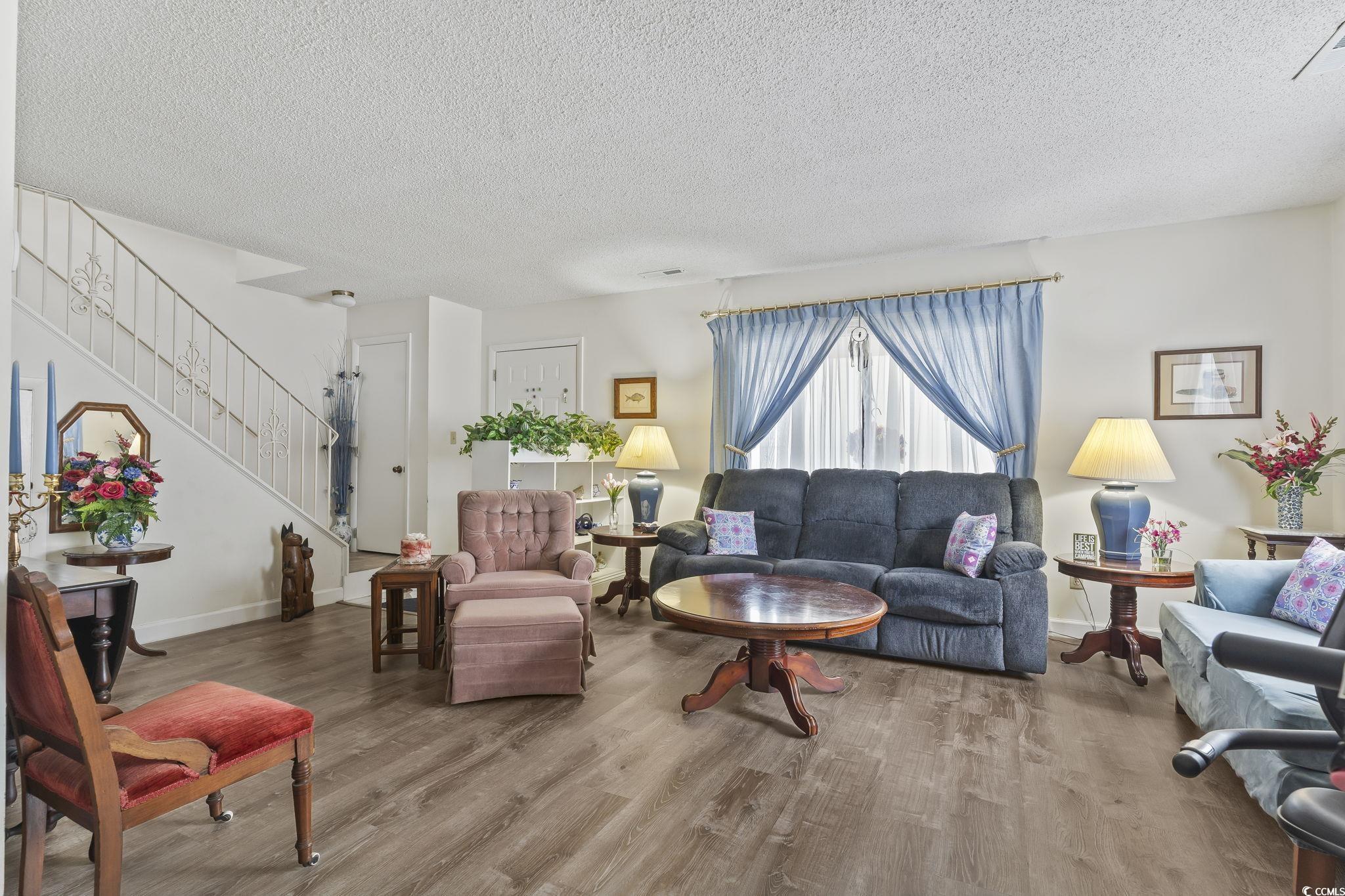 1331 Turkey Ridge Rd. Property Photo 3