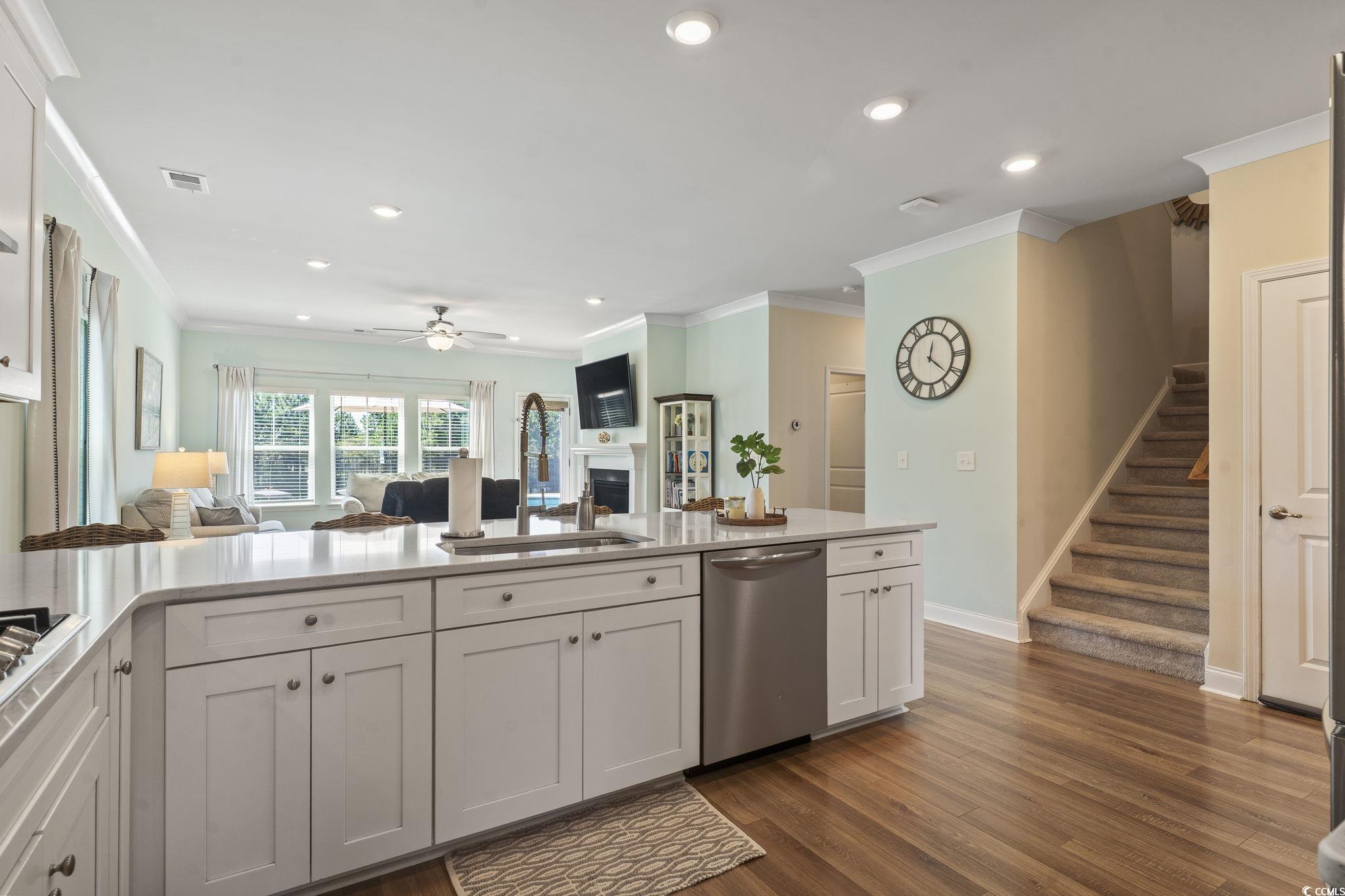 196 Sago Palm Dr. Property Photo 6